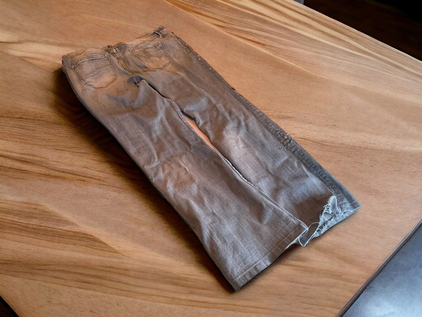 Driftwood Kelly Embroidered Jeans 32