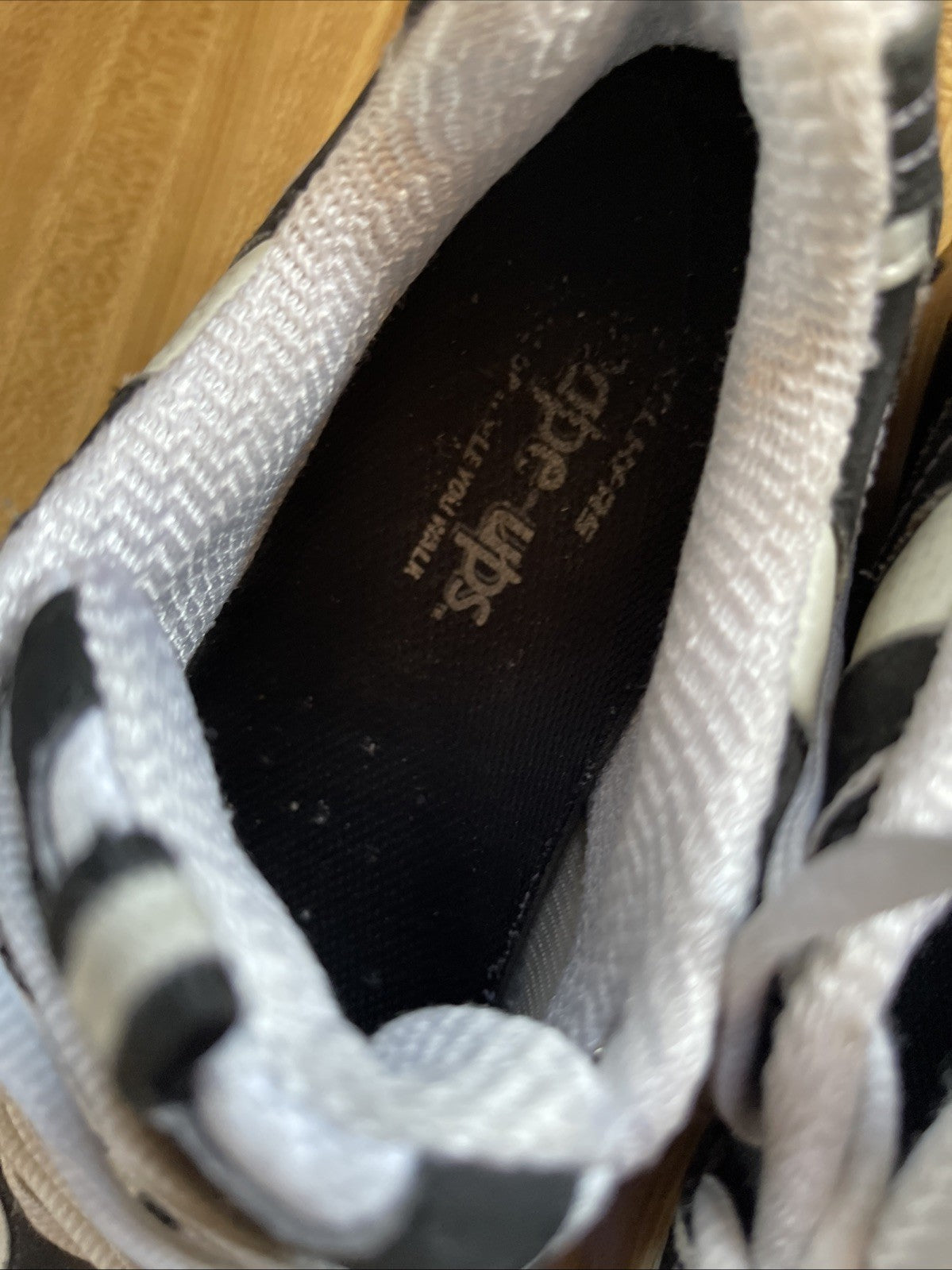 skechers shape ups womens 7.5