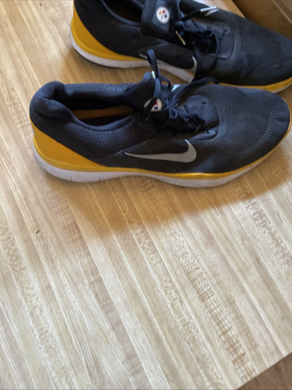 Nike Free Trainer V7 NFL Pittsburgh Steelers Size 14