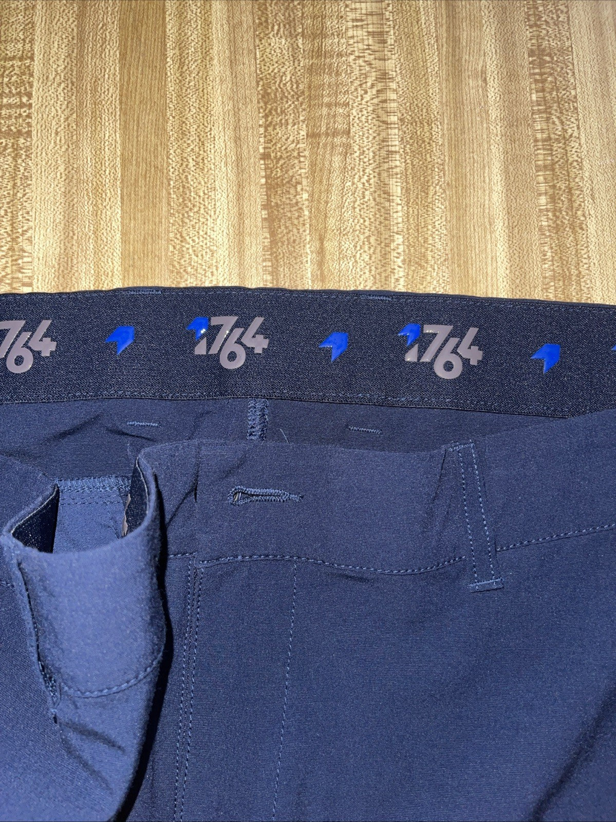 1764 golf pants 40/30