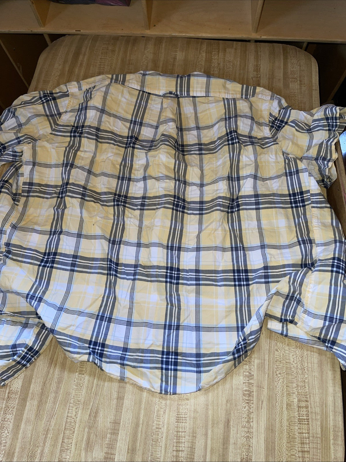 St John’s Bay Super Soft Button Down XXL 