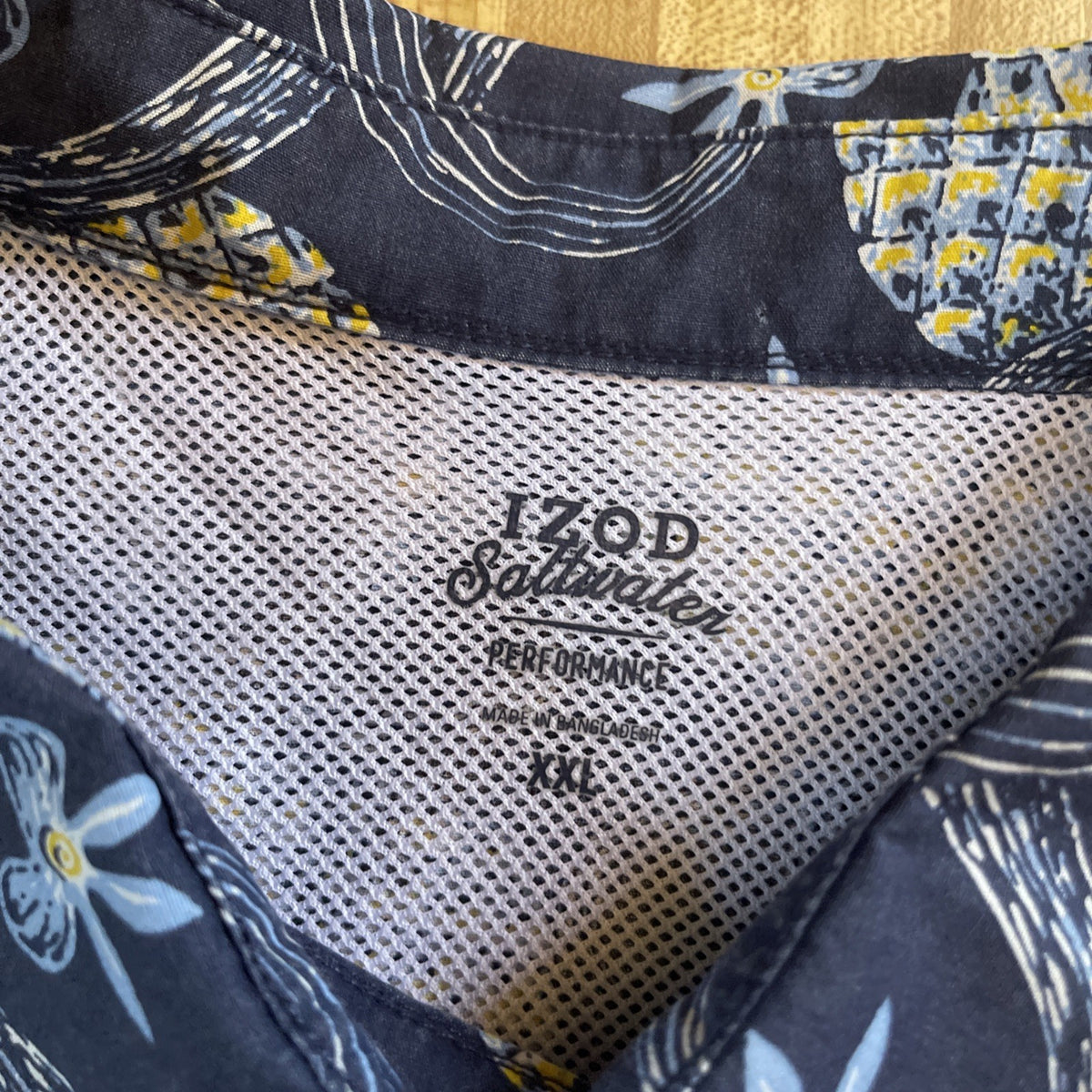 izod saltwater performance vented shirt XXL 