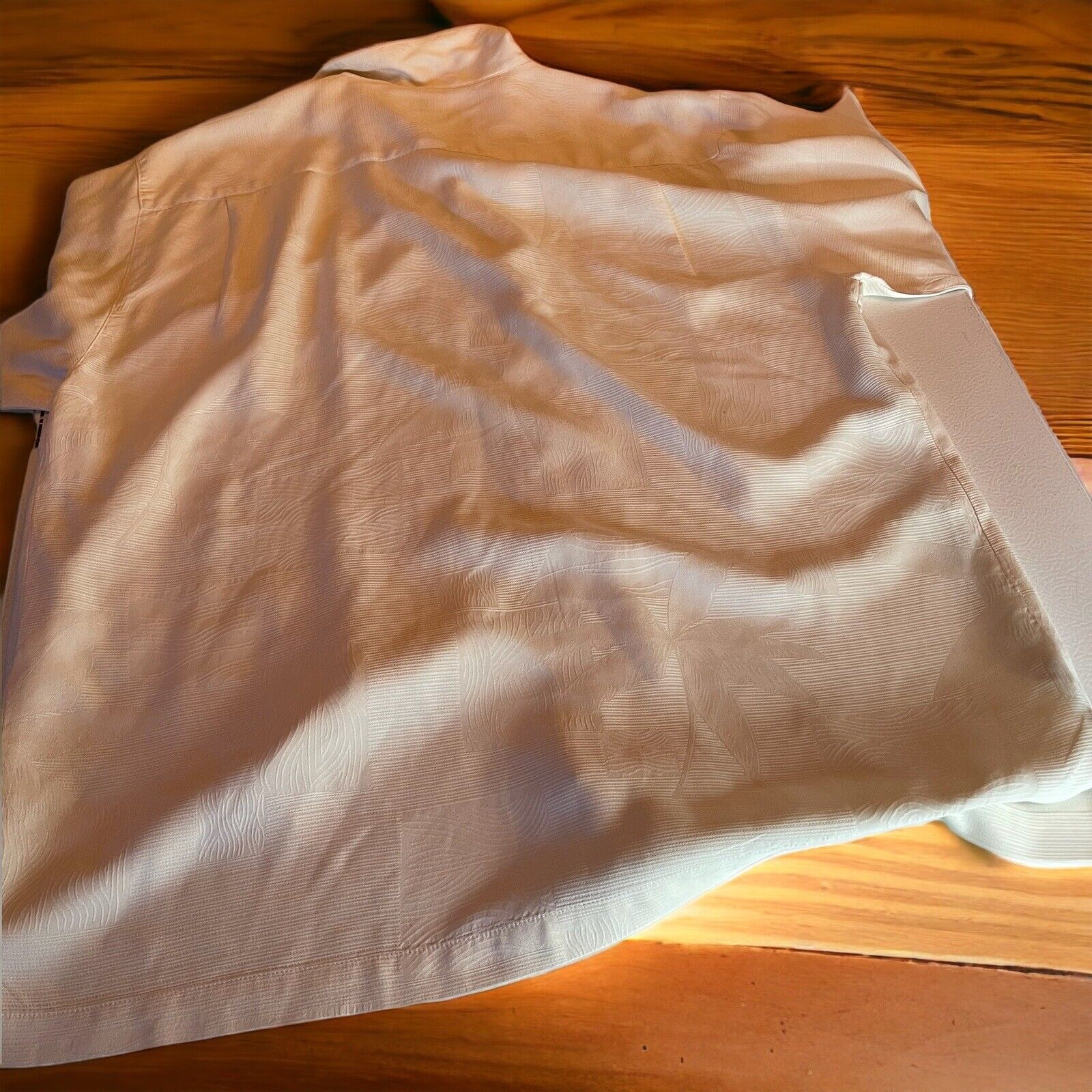 Tommy Bahama Silk Hawaiian Shirt Medium 