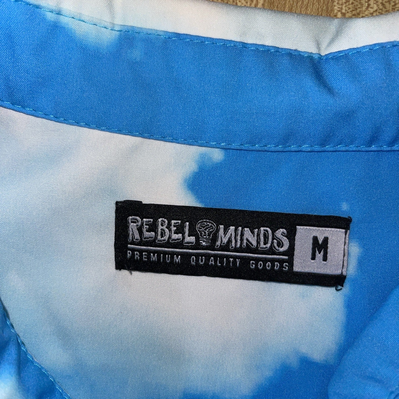 Rebel Minds Button Up Medium 