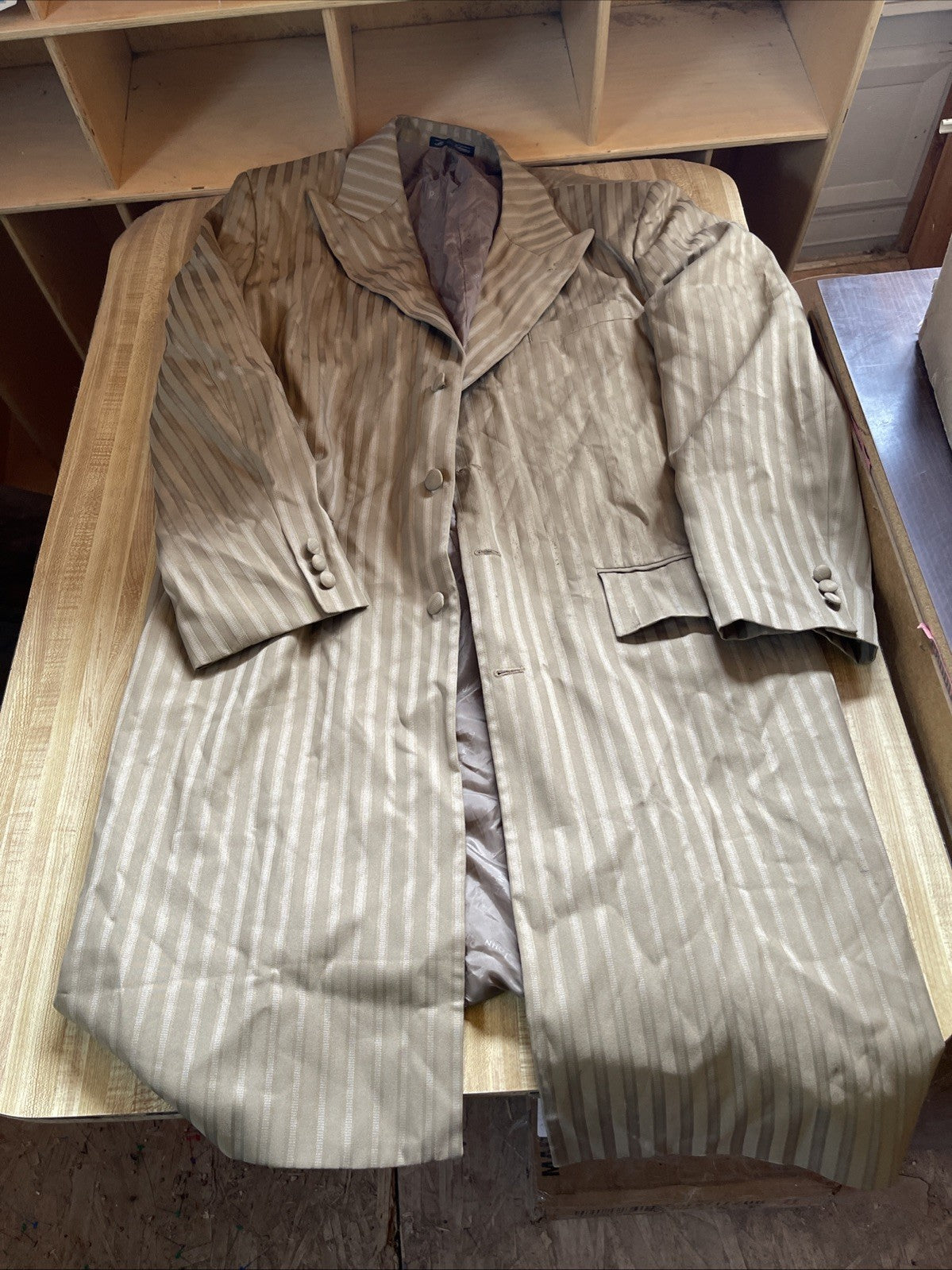 John Raphael Platinum 3 Piece Suit Pants 40/32 Blazer 44 Vest 44