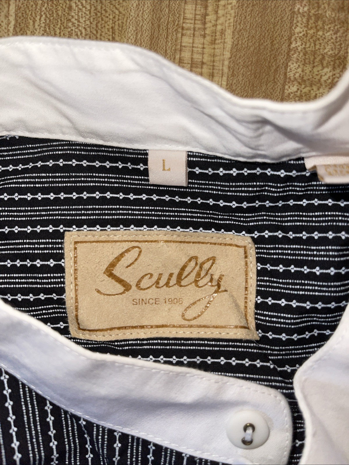 scully western shirt large