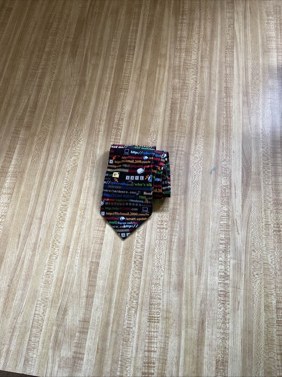 Internet Addiction Tie