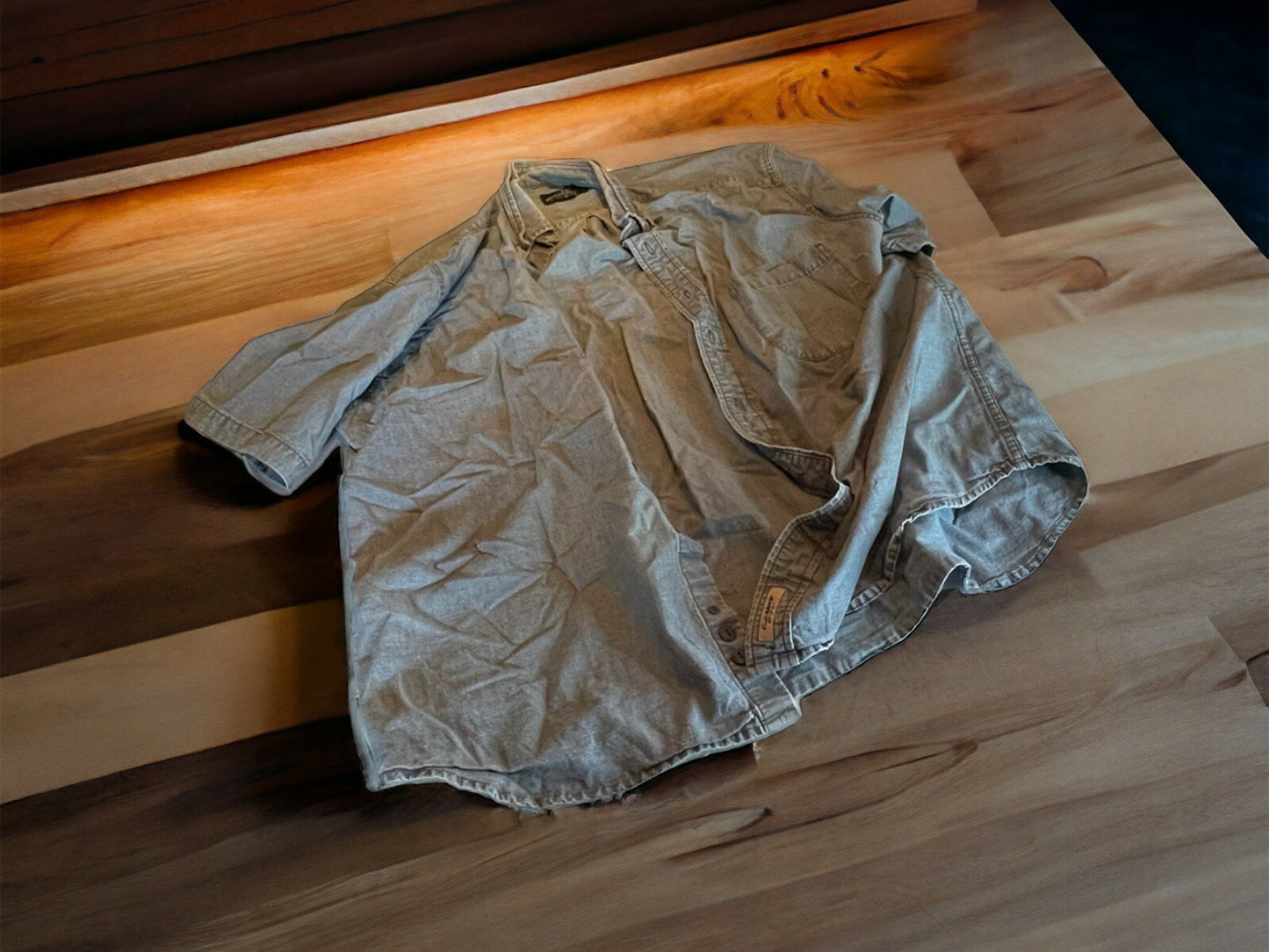 eddie bauer denim button up Large