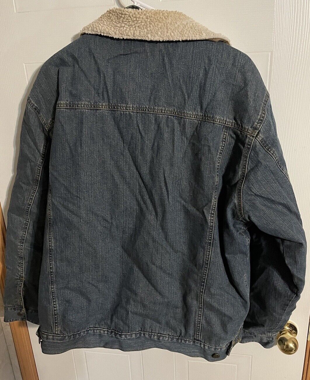 Wrangler Sherpa Lined Denim Jacket Medium 