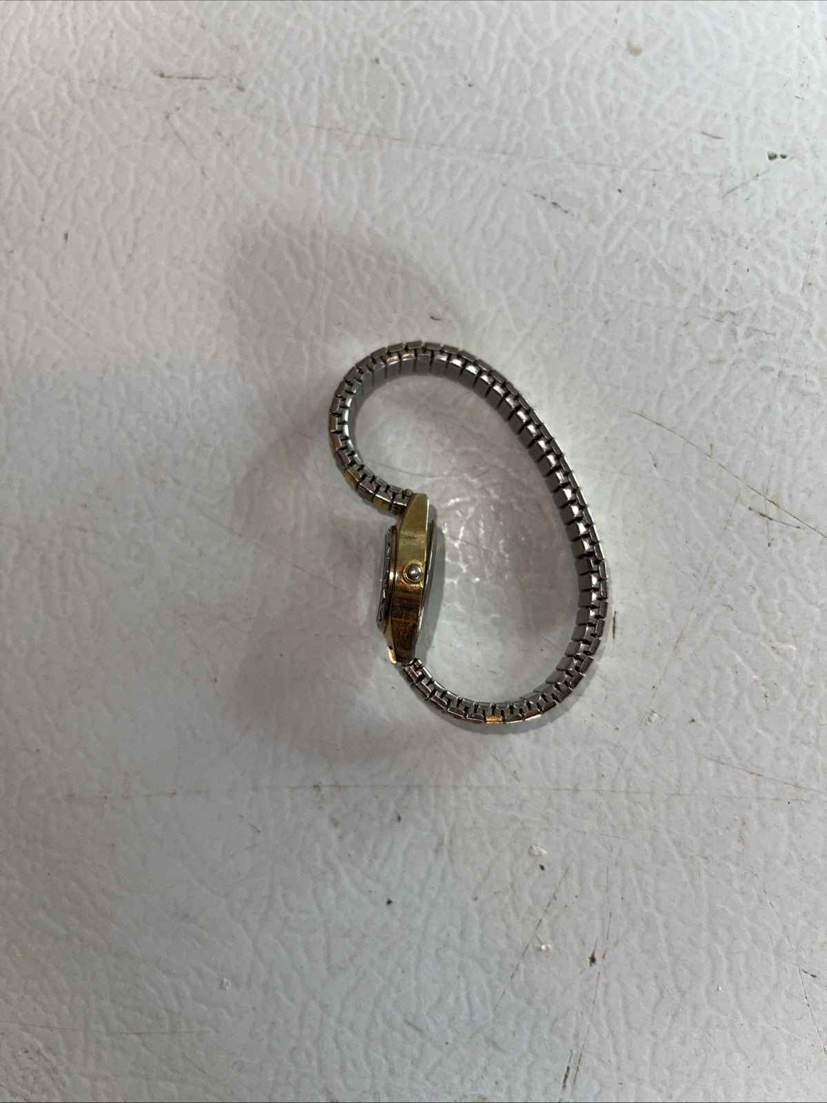 Vintage Women’s Watch Needs Battery