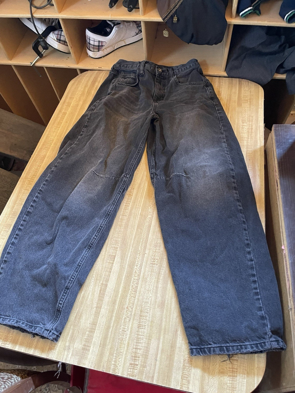 BDG Urban Outfitters Wide Leg Jeans 29