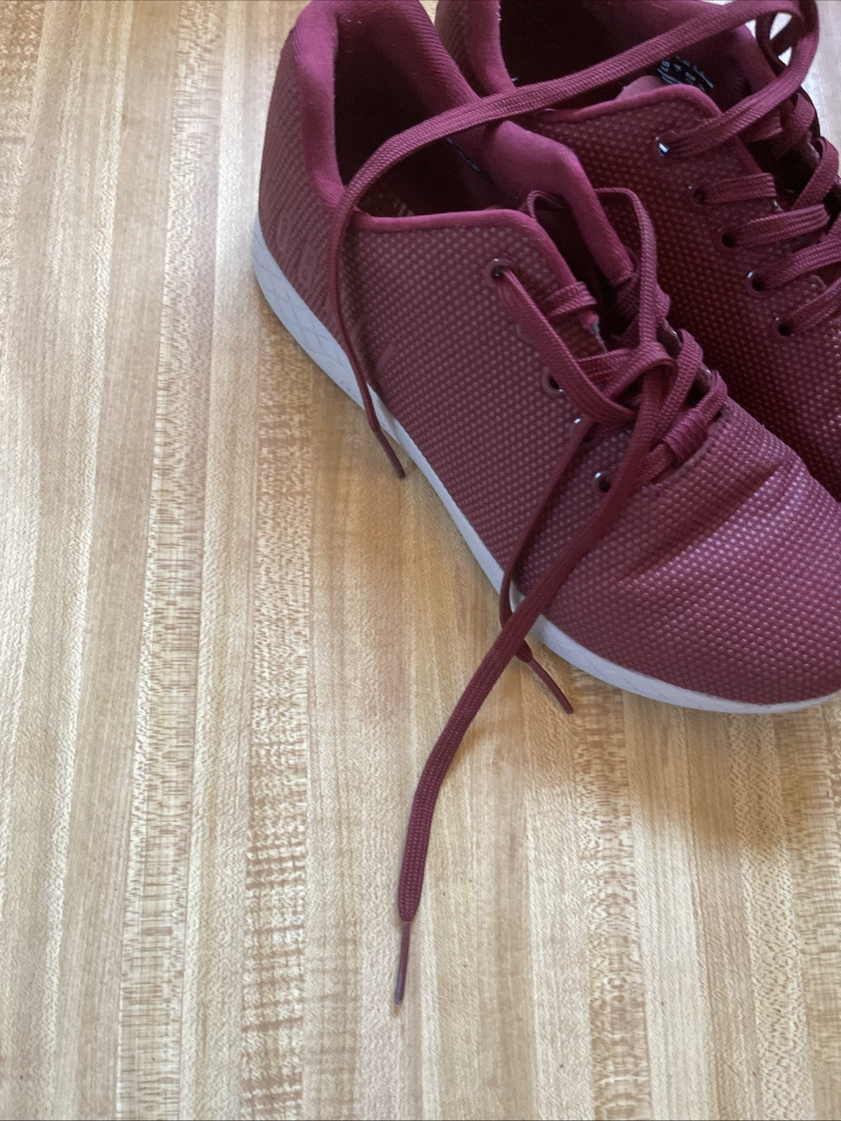 Nobull Shoes Men’s 9 Womens 10.5