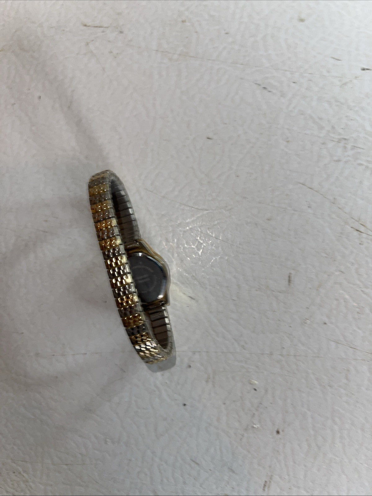 Vintage Women’s Watch Needs Battery
