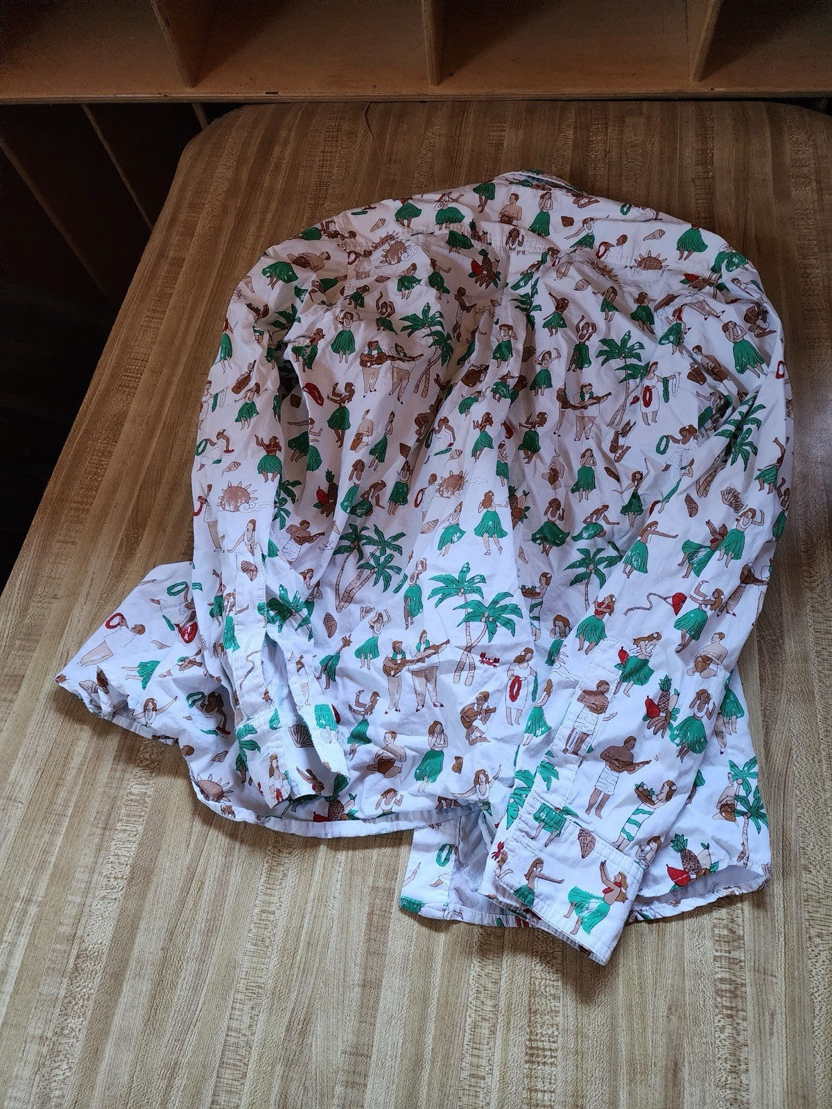 Threadless Select Harriet Taylor Seed Hula Girls Button Up Shirt Medium