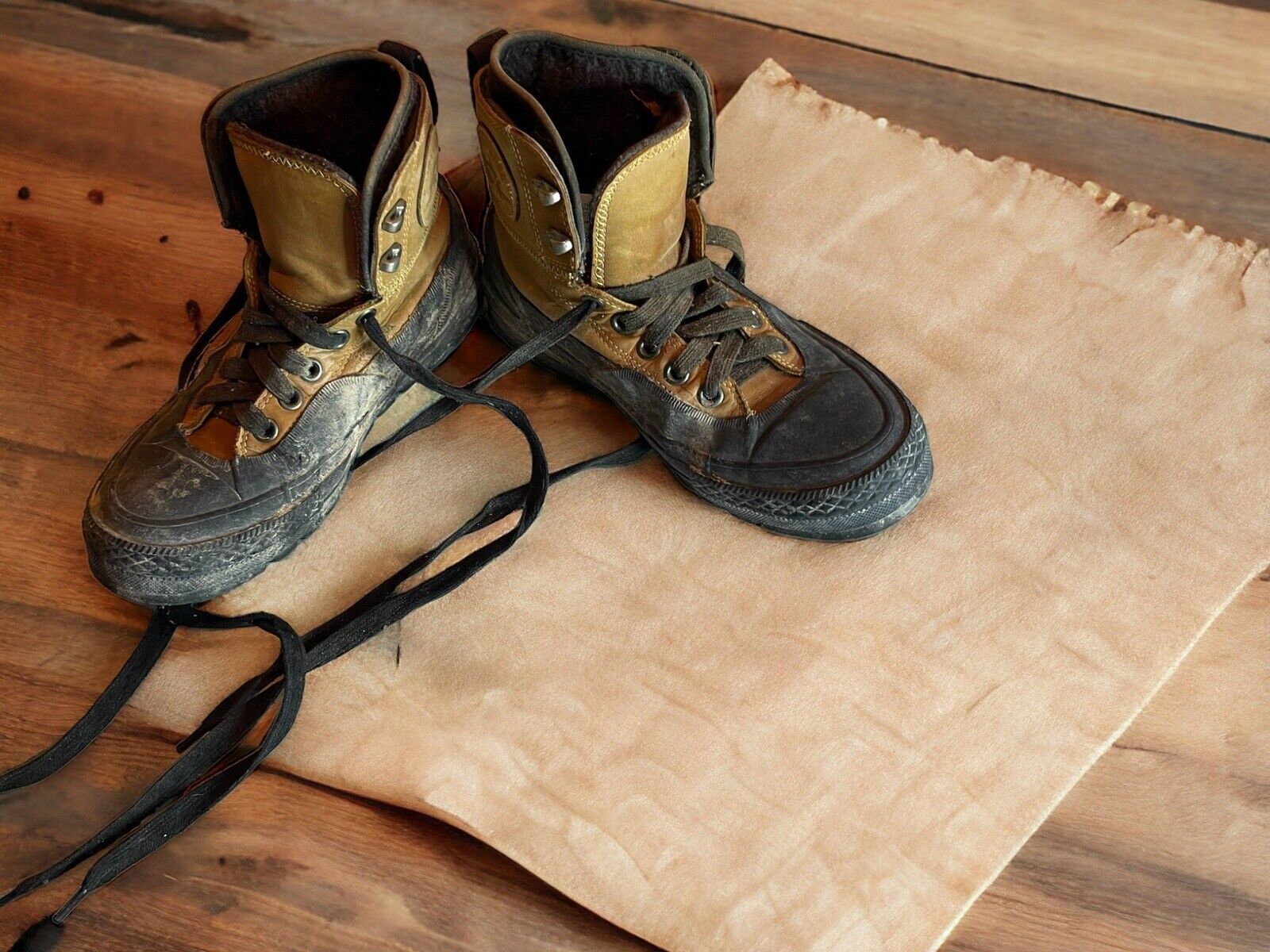 Converse All Star Duck Boots Size 7