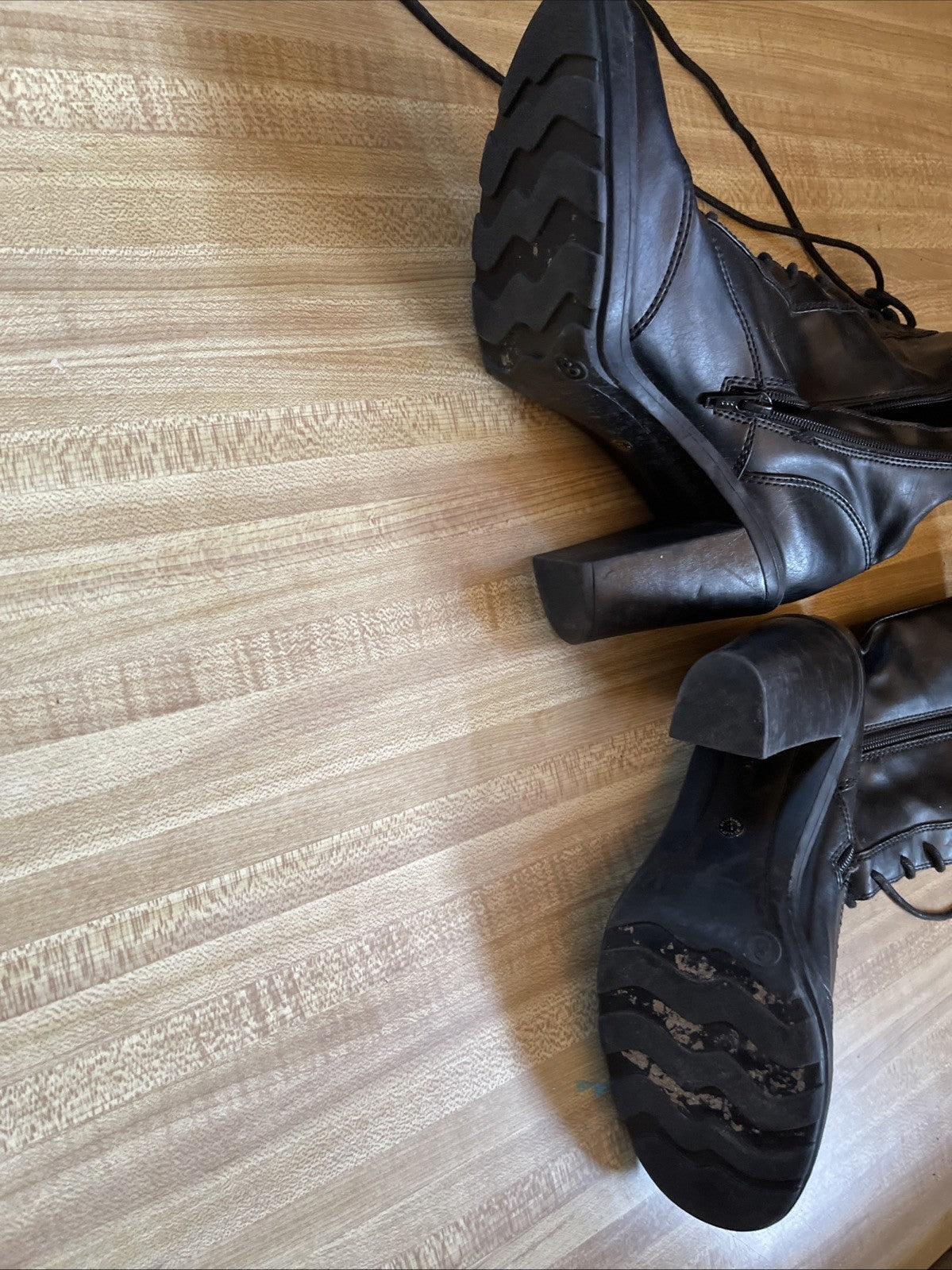 Arizona Side Zip Lace Up Boots 8