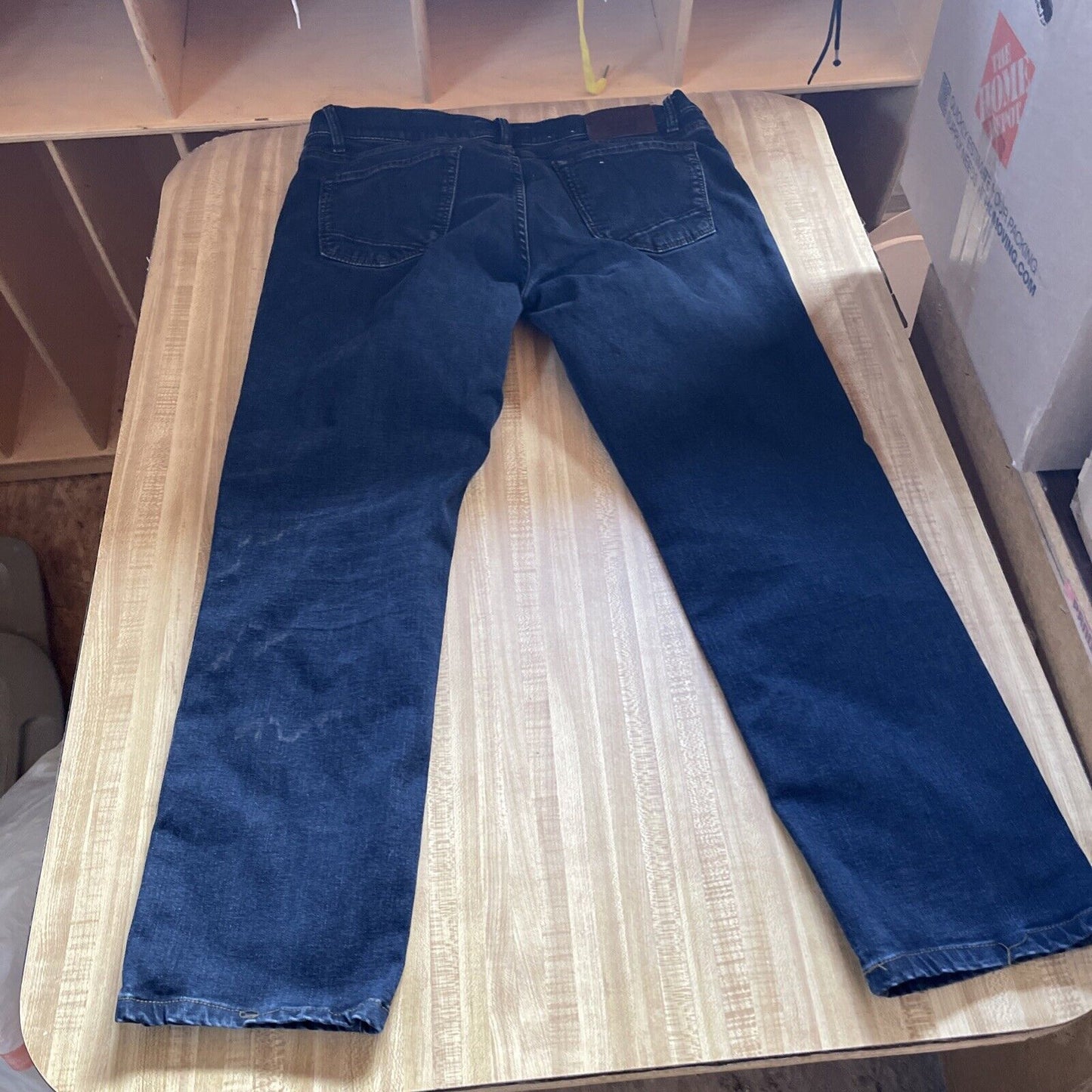 Brax Chuck Modern Jeans 36x34 Hi Flex