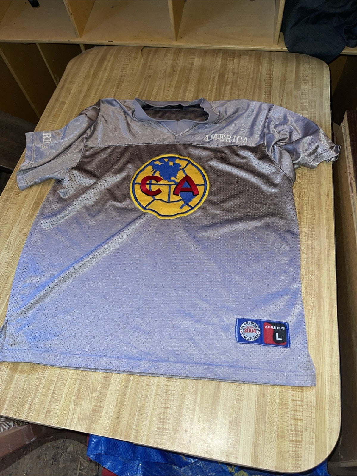 B&W Apparel  Retro Style Club America Jersey Rare Large