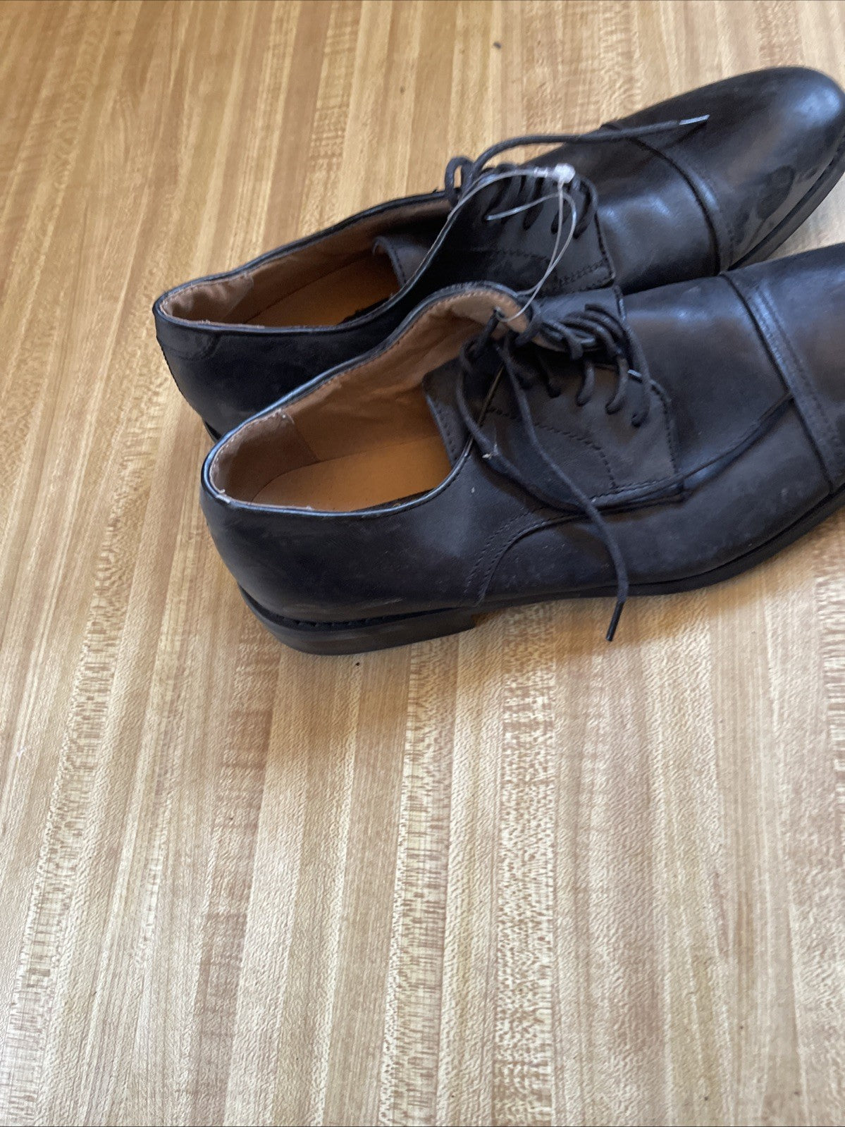 La Milano Dress Shoes 9