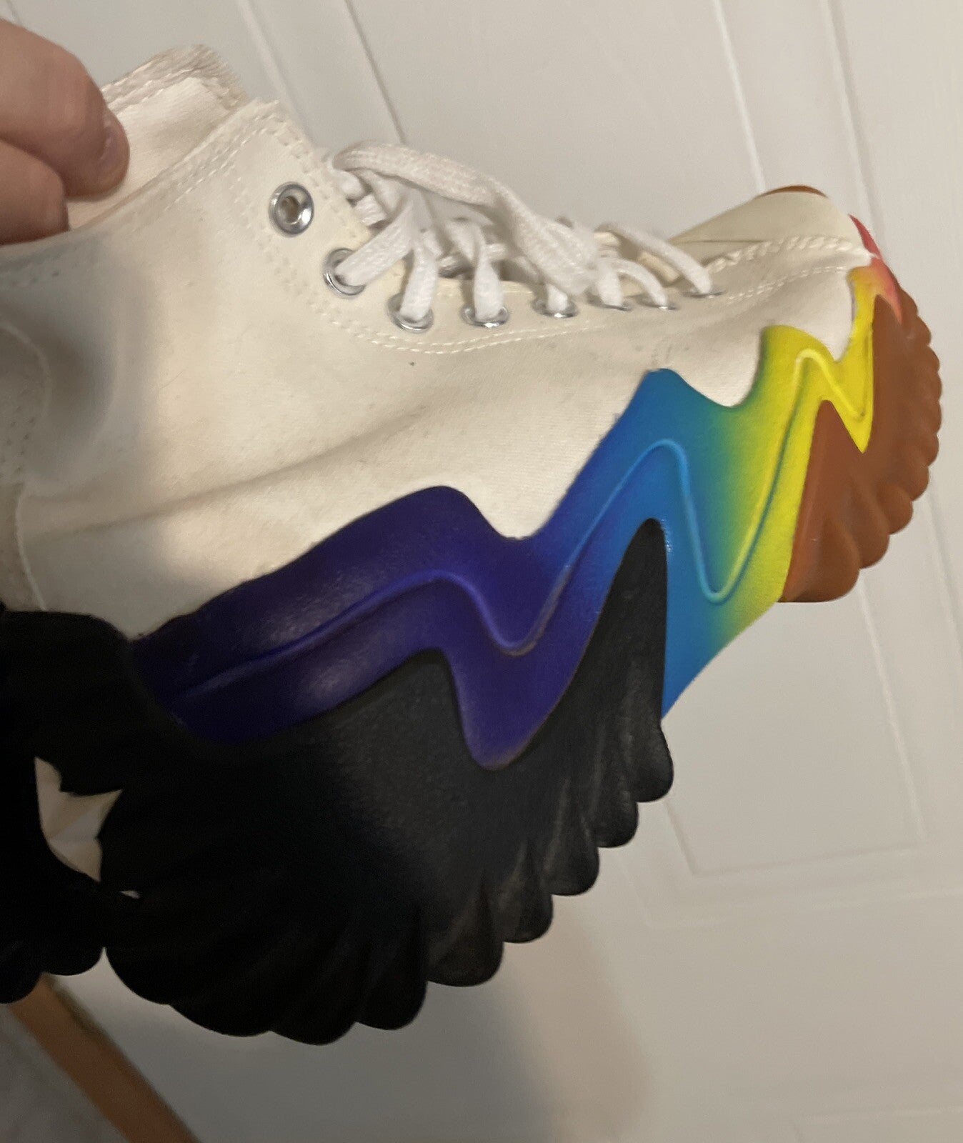 Converse Run Star Motion Platform Pride Men’s 7.5 Women’s 9