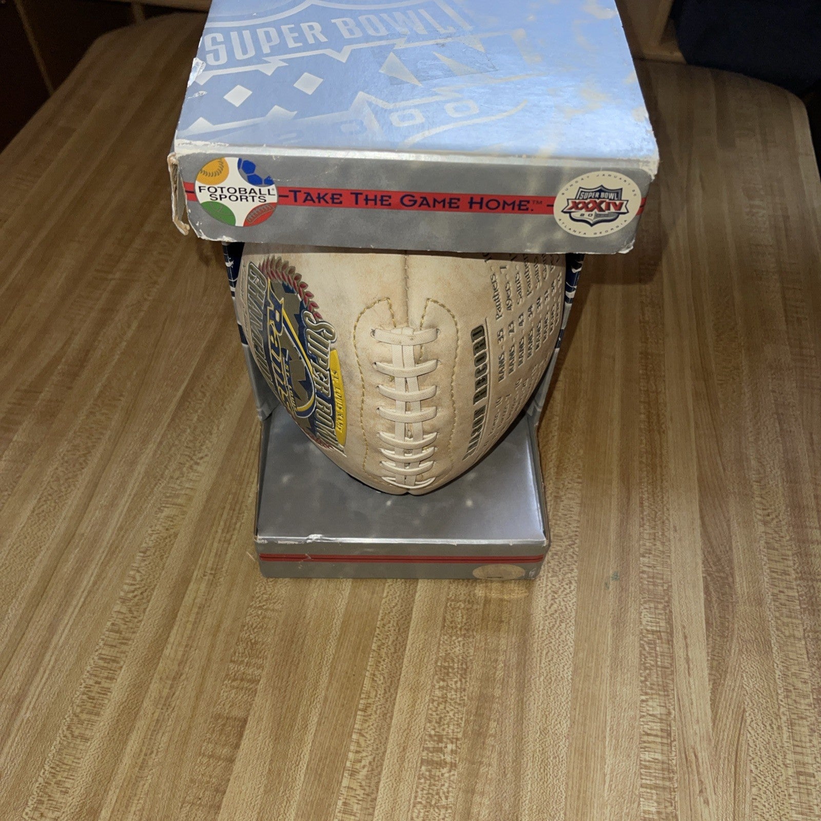 Deadstock 2000 Superbowl Football 