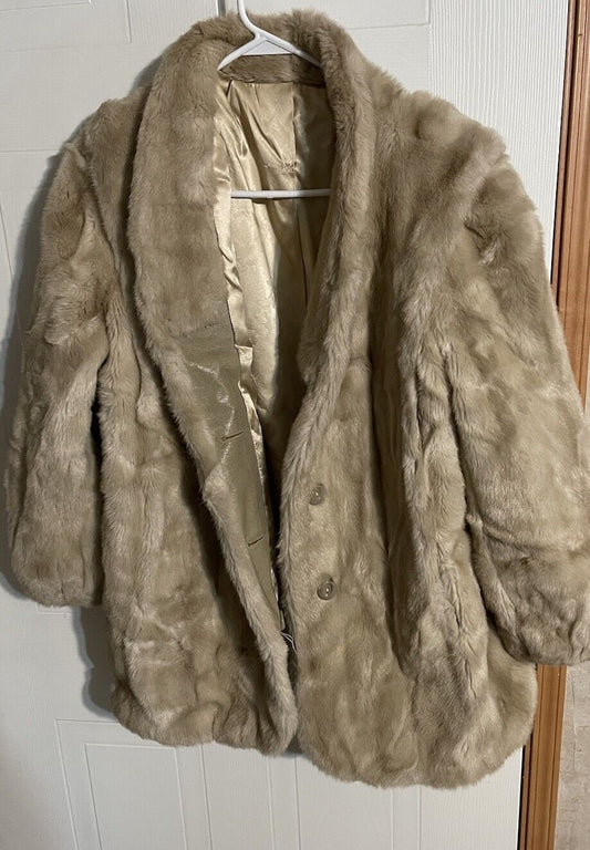 Grandella Sportowne Fur Coat