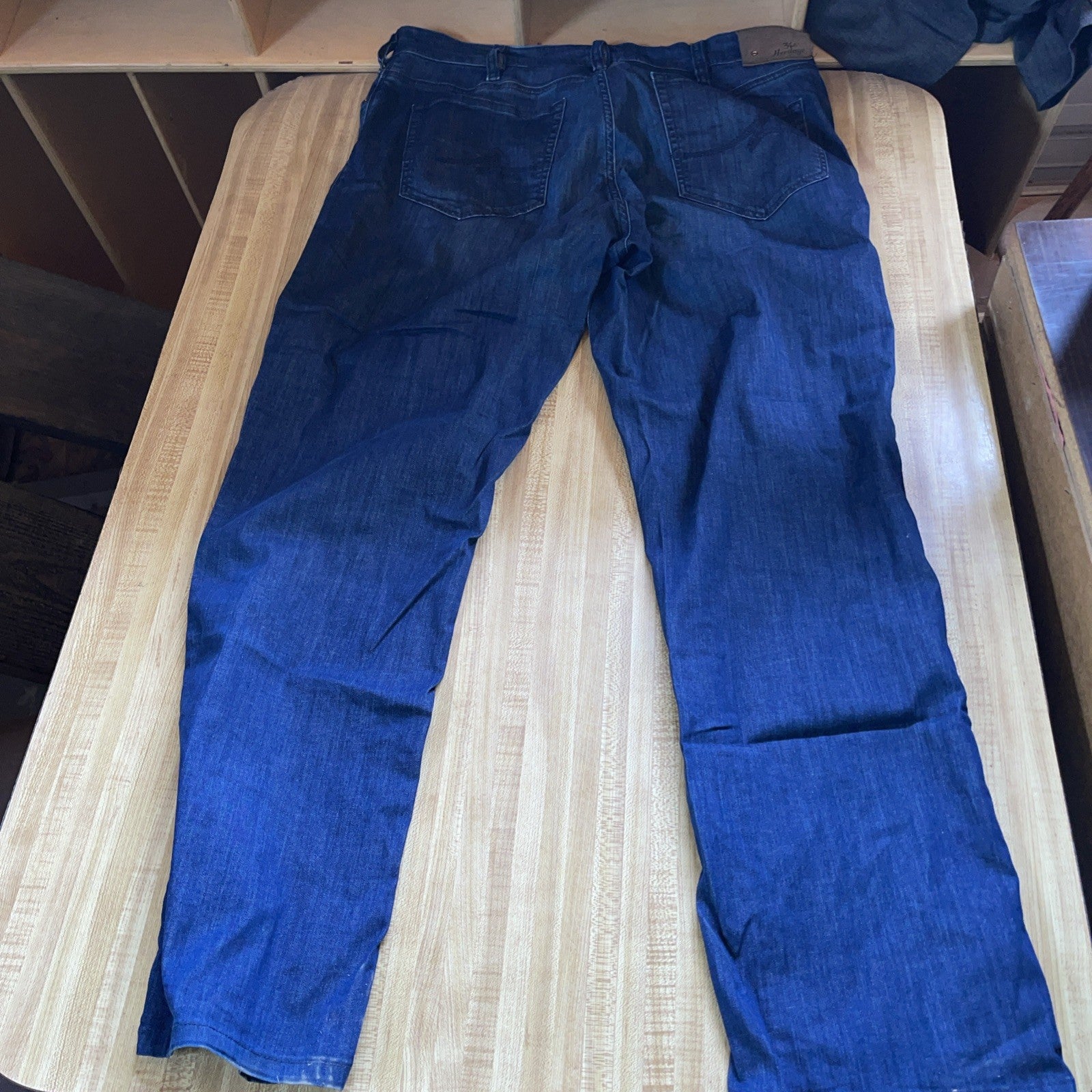 34 Heritage Charisma Jeans 38/34