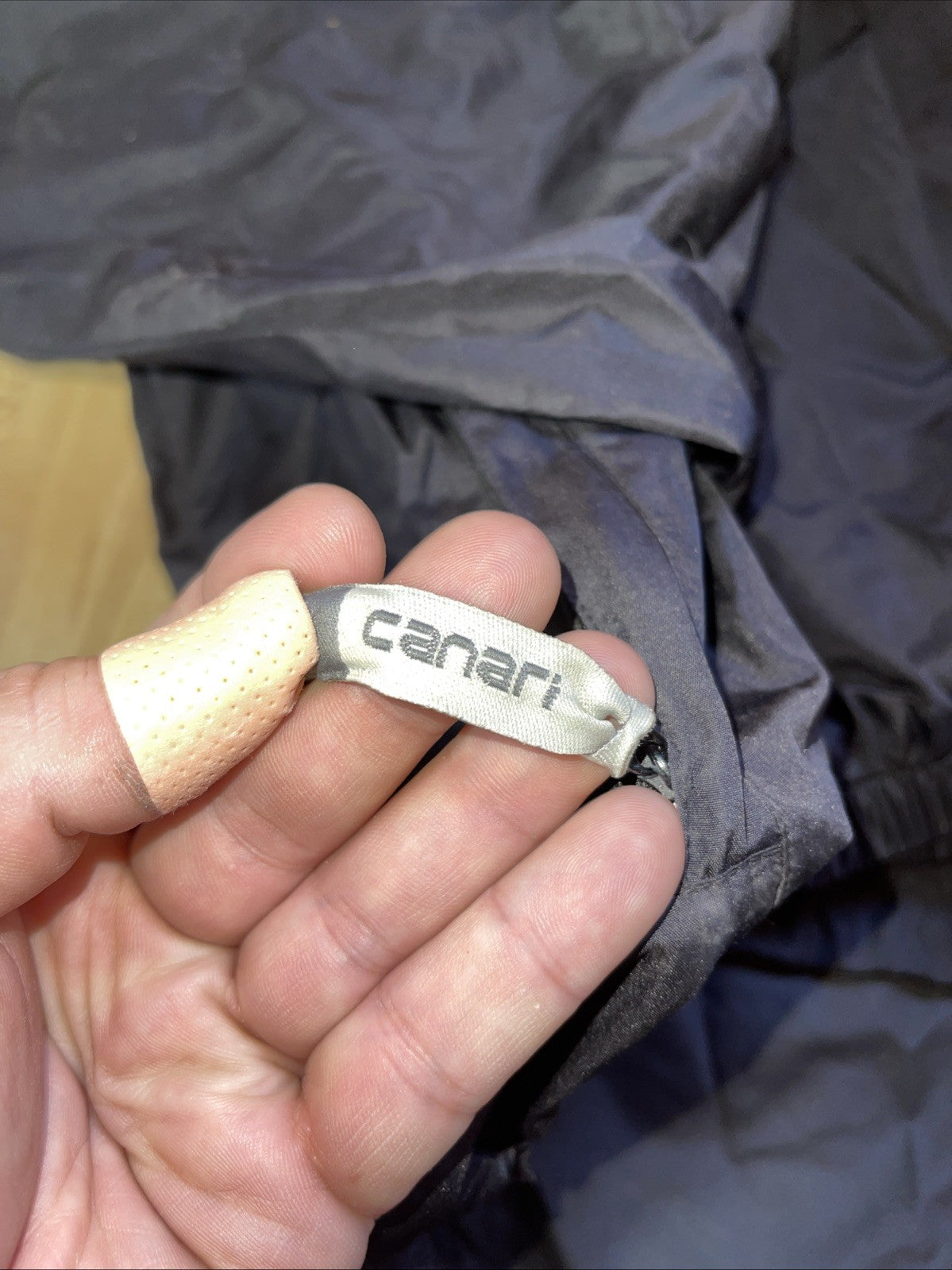 Canari Windbreaker XL