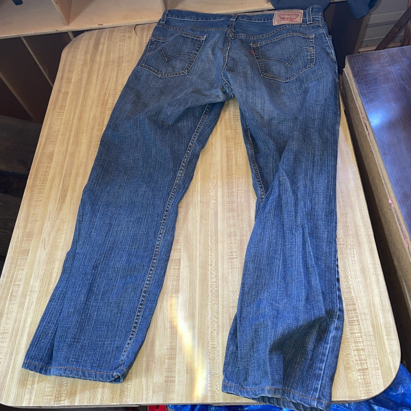 Levi’s 505 Tag Says 36/32 But They’re 36/30