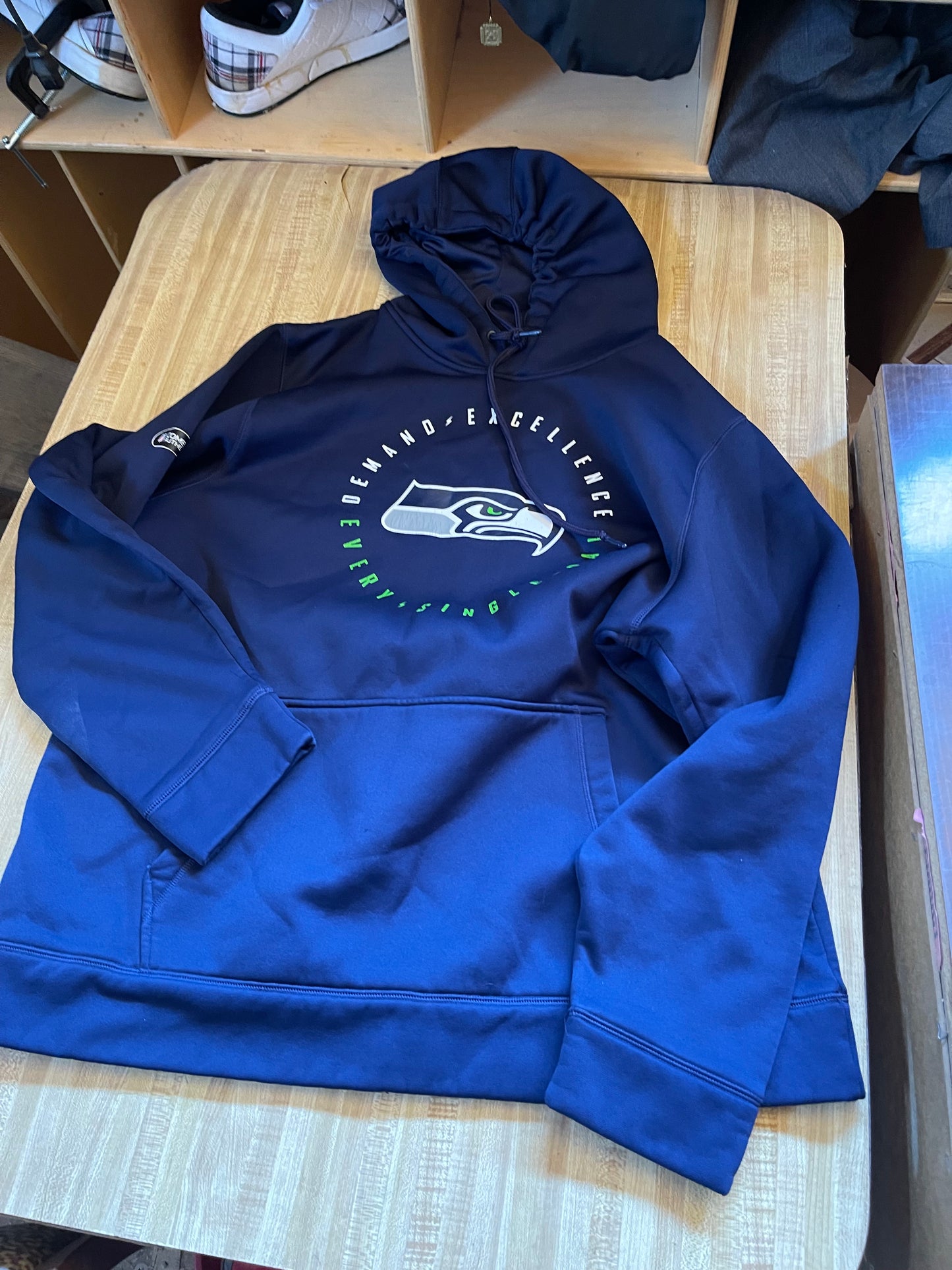 Under armour Seattle Seahawks NFL combine hoodie xl