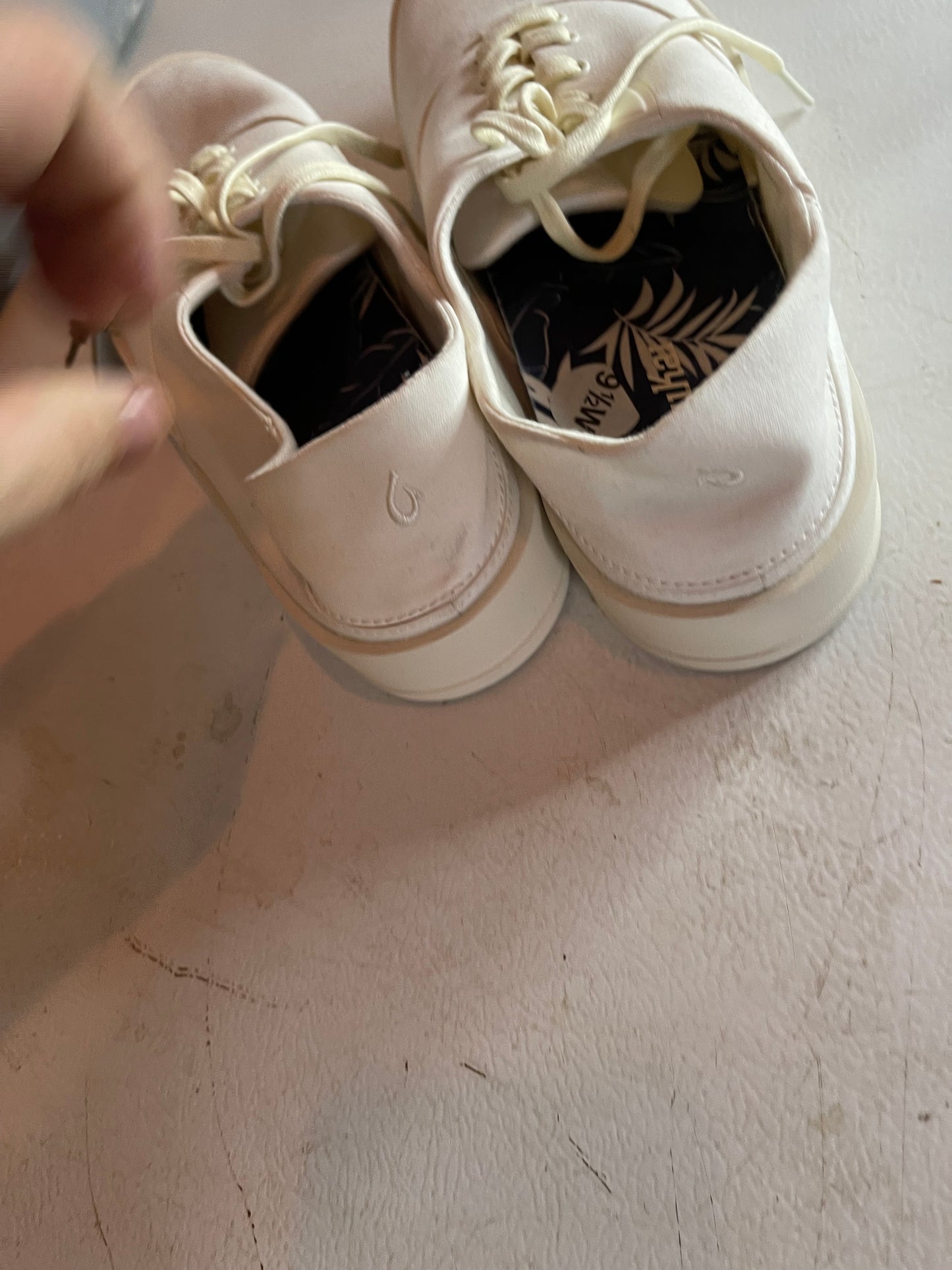 Olukai sneakers size 9.5 Wide