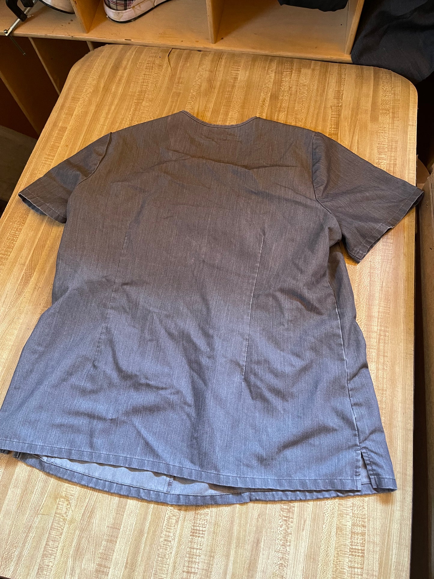 Figs scrubs set pants LT top xl