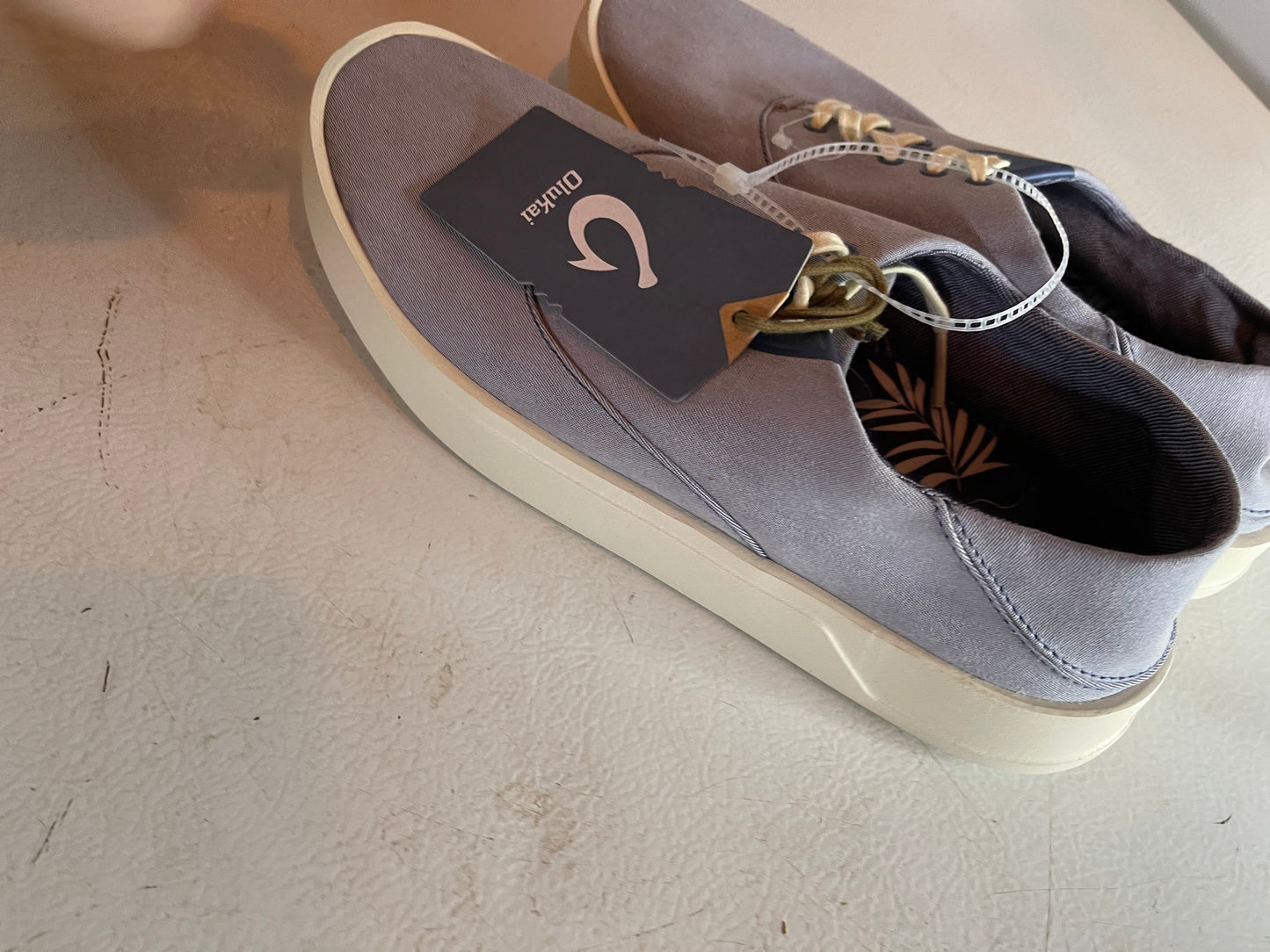 Olukai sneakers size 8.5 wide