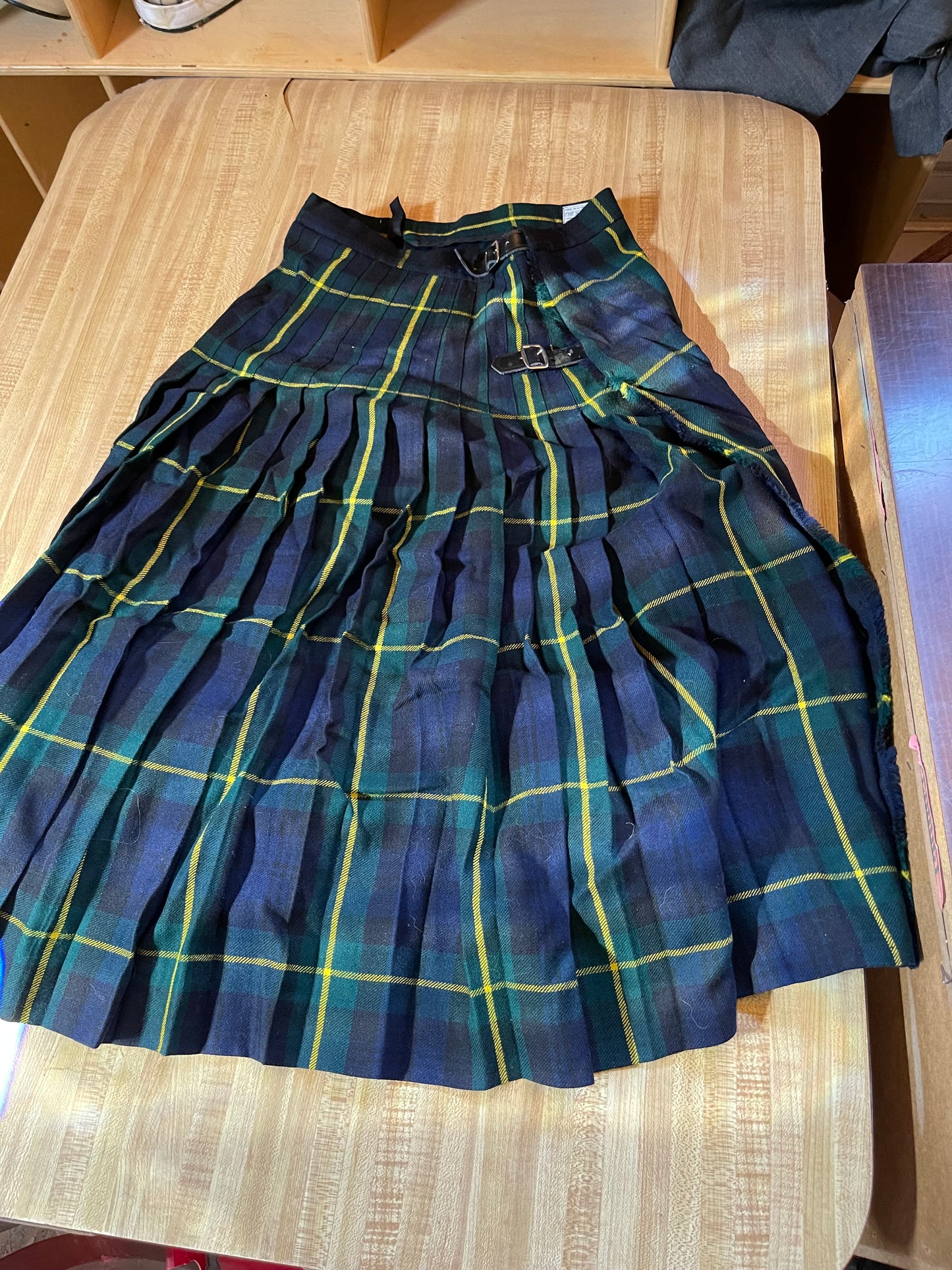 The scotch house wool skirt size 12
