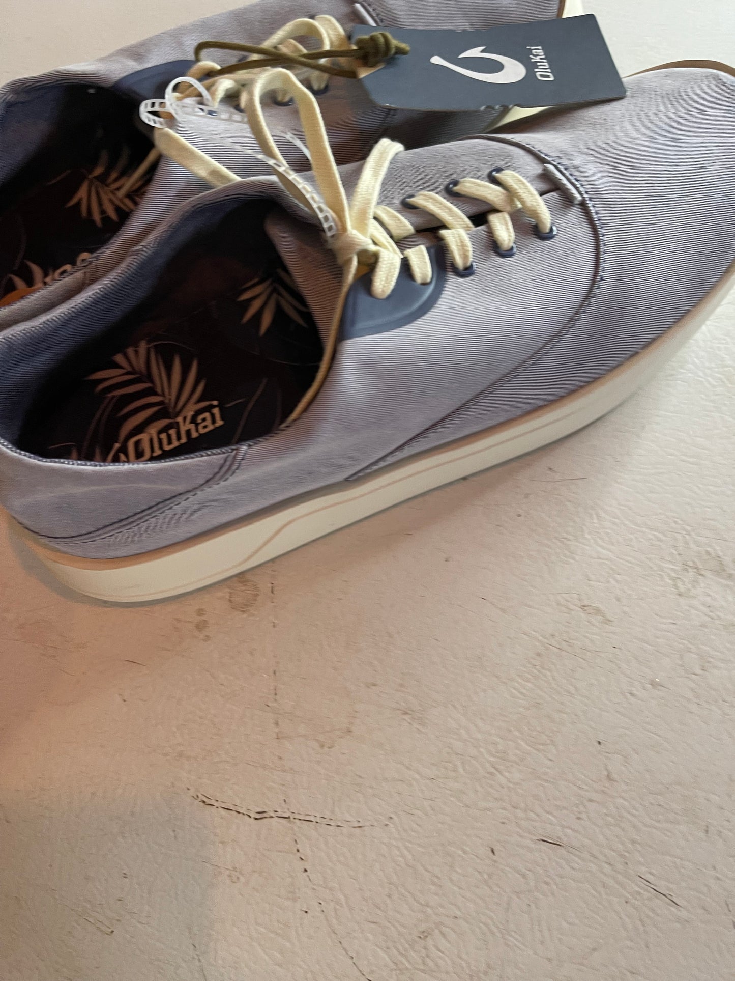 Olukai sneakers size 12
