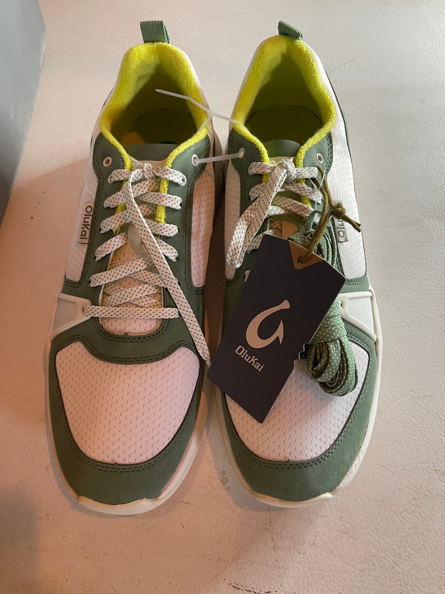 Olukai sneakers size 10