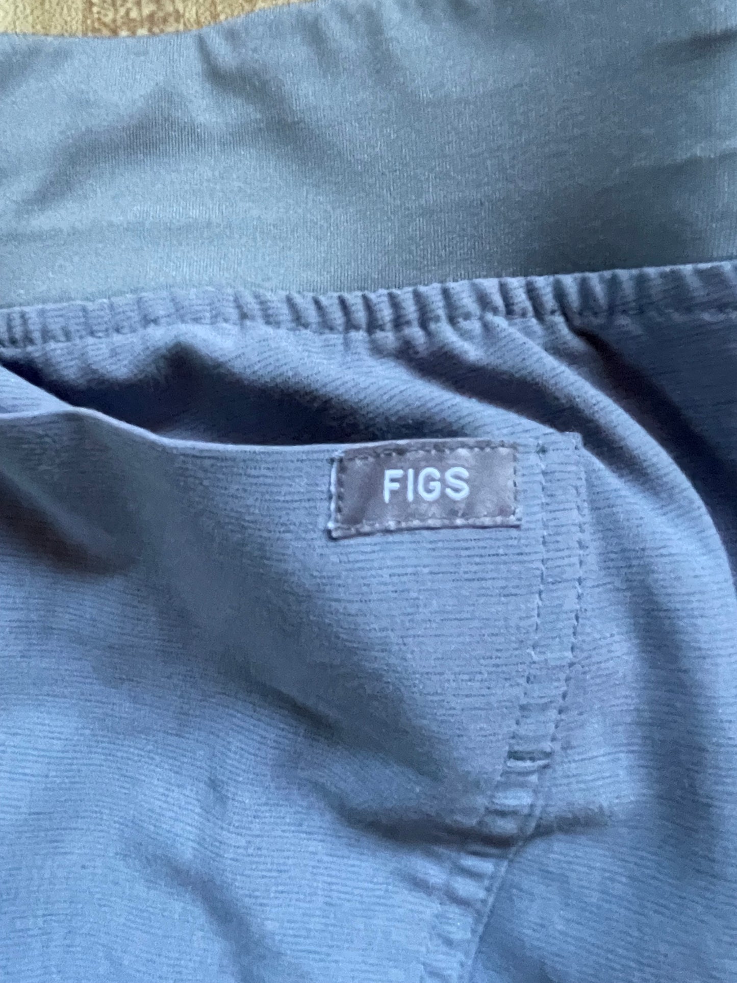 Figs scrubs pants small tall