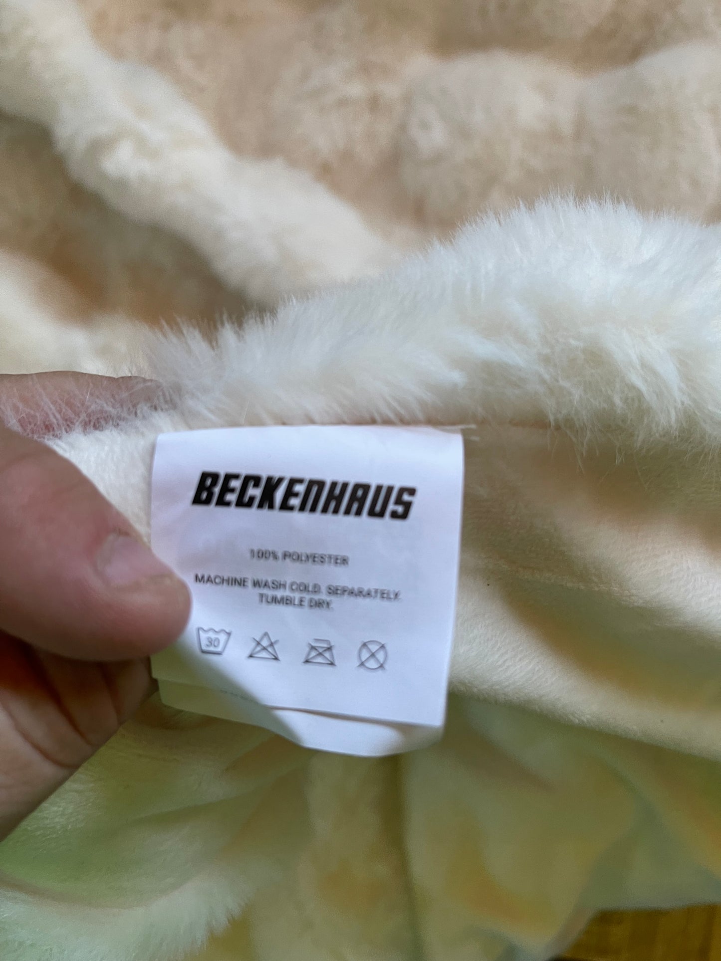 Beckenhaus blanket