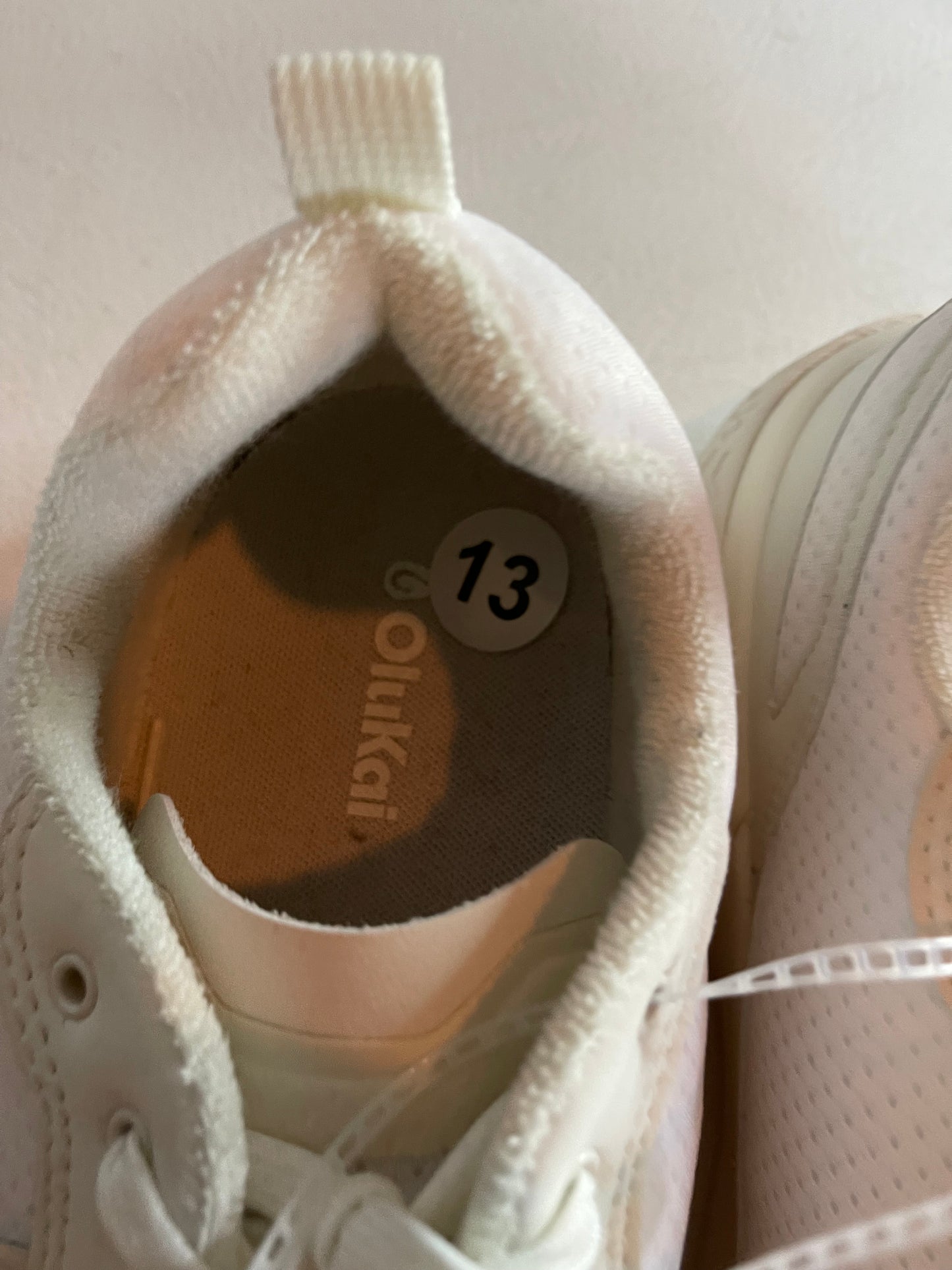 Olukai sneakers size 13
