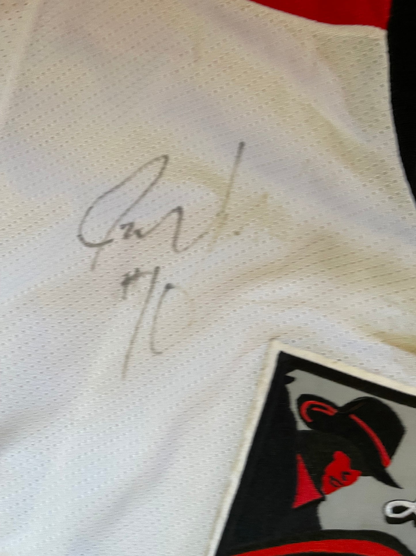 Autographed Las Vegas Wranglers Jersey Youth Large