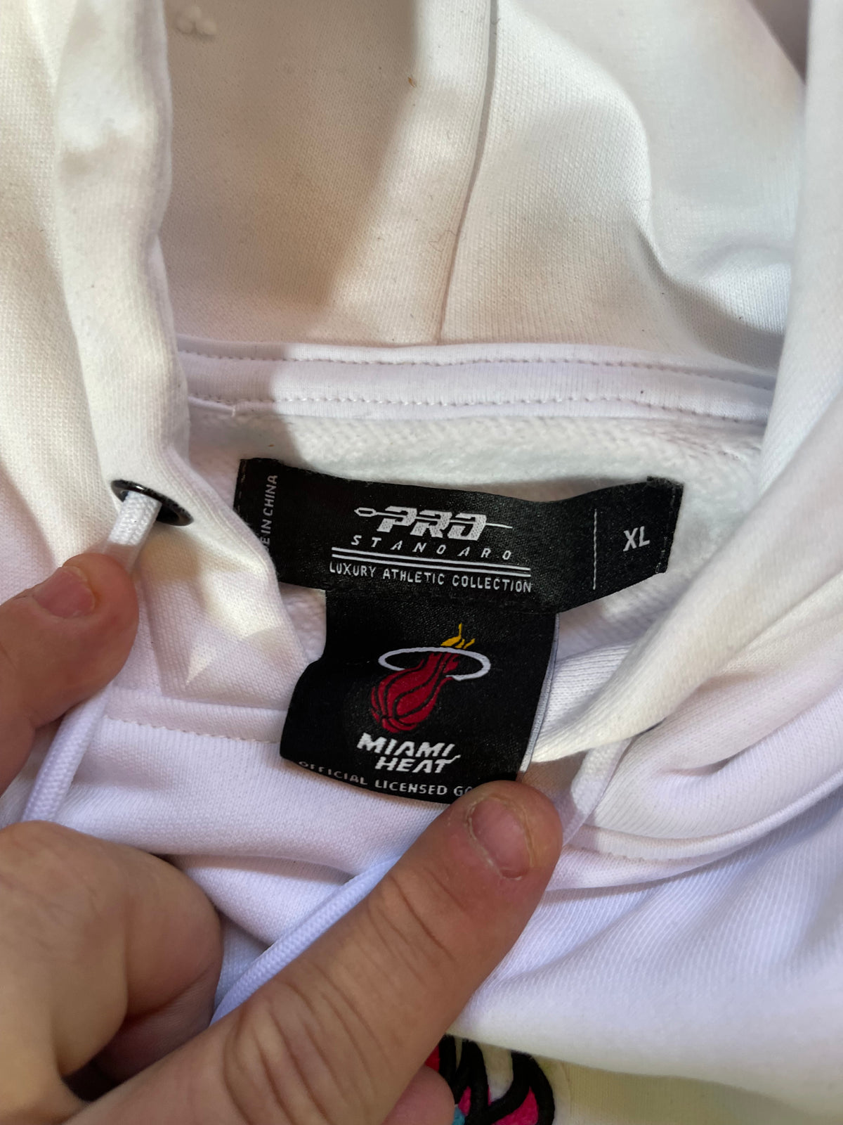 Pro standard Miami Heat hoodie xl