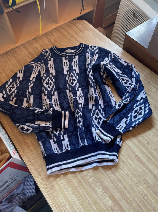 Vintage sweater medium