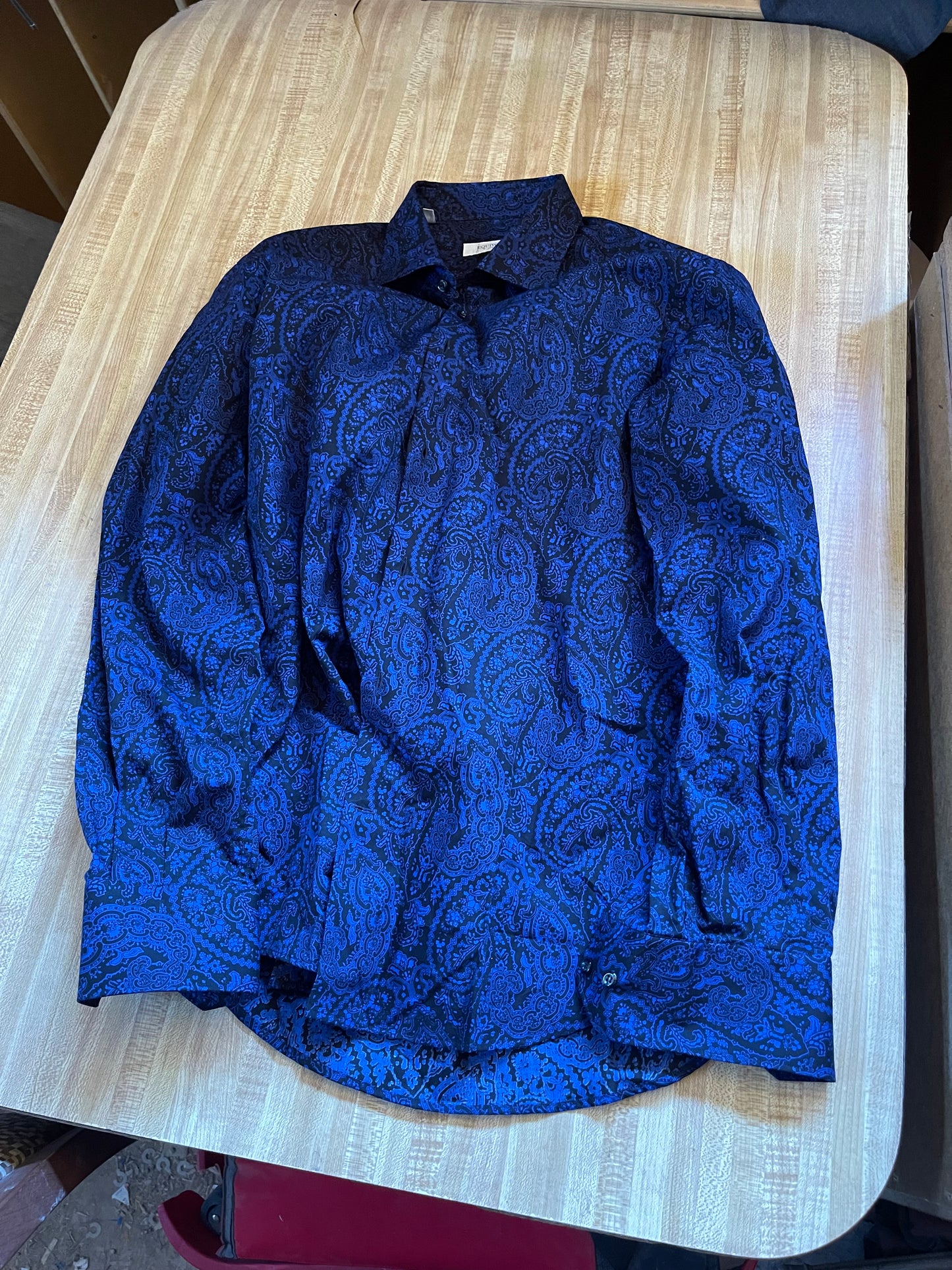 Equivoco button down 15.5