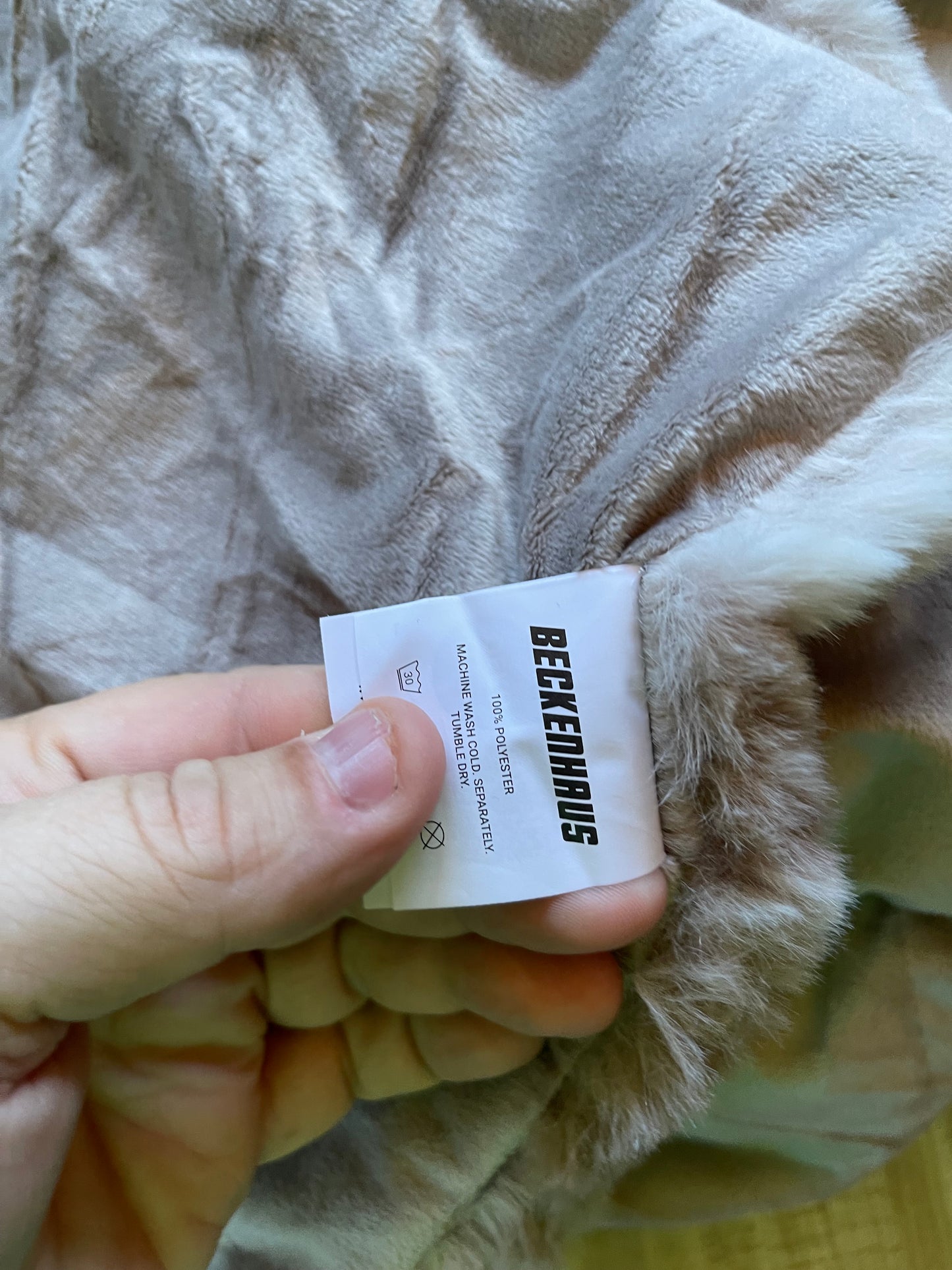 Beckenhaus blanket