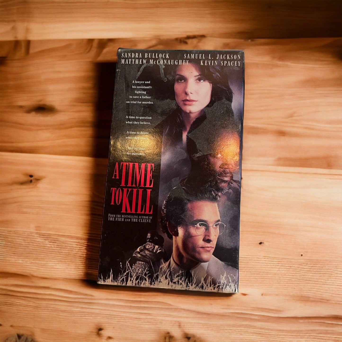 A Time to Kill VHS 1996 movie tape featuring Sandra Bullock and Samuel L Jackson on cover