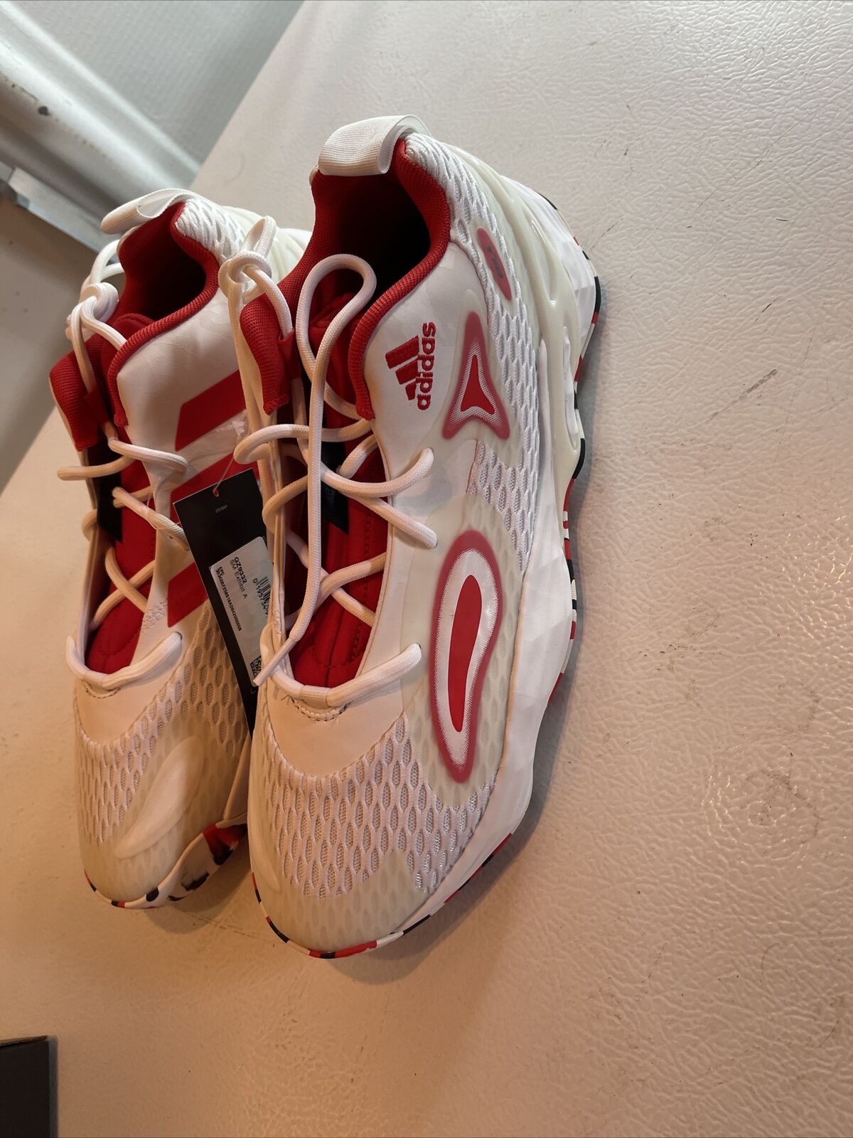 Adidas SM Exhibit A Team USA size 11 white and red athletic shoes with mesh design and lace-up closure