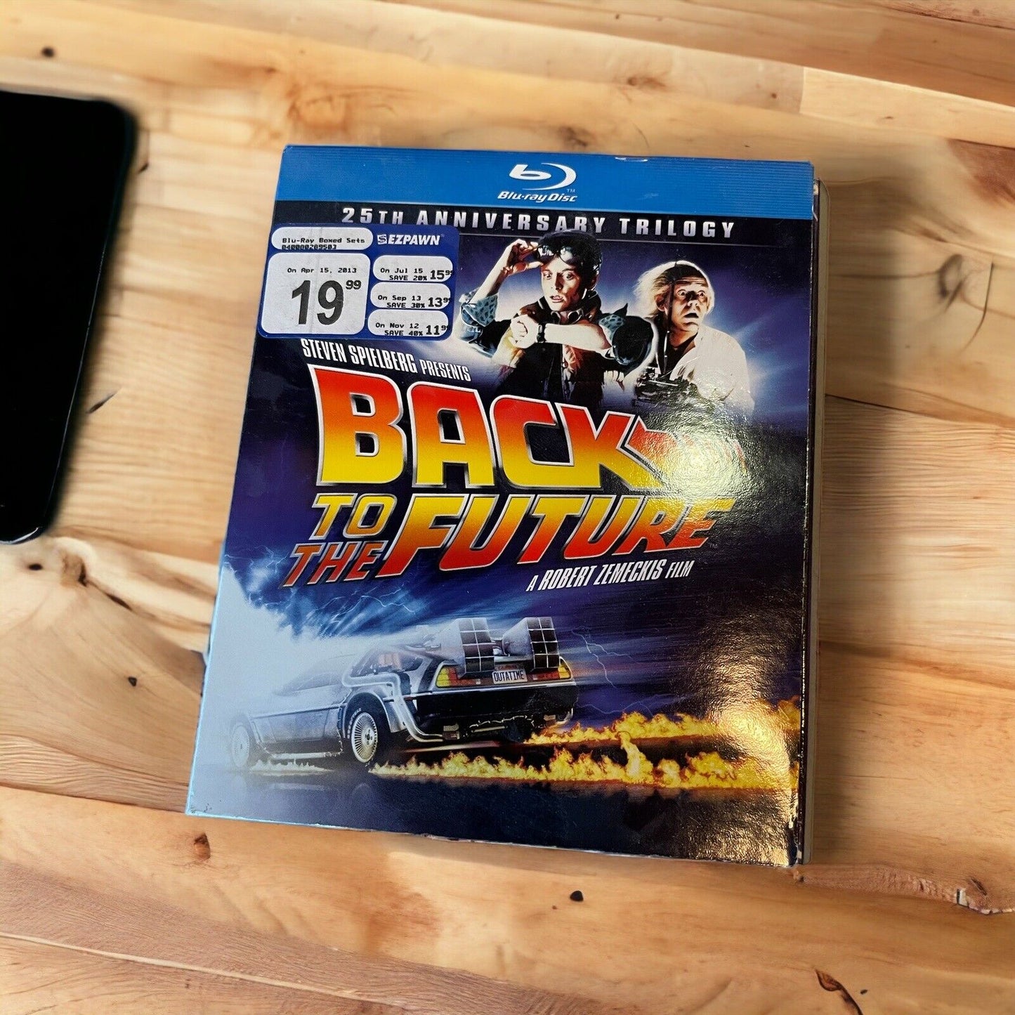 Back to the Future Blu-ray set 25th Anniversary Trilogy with DeLorean time machine on cover