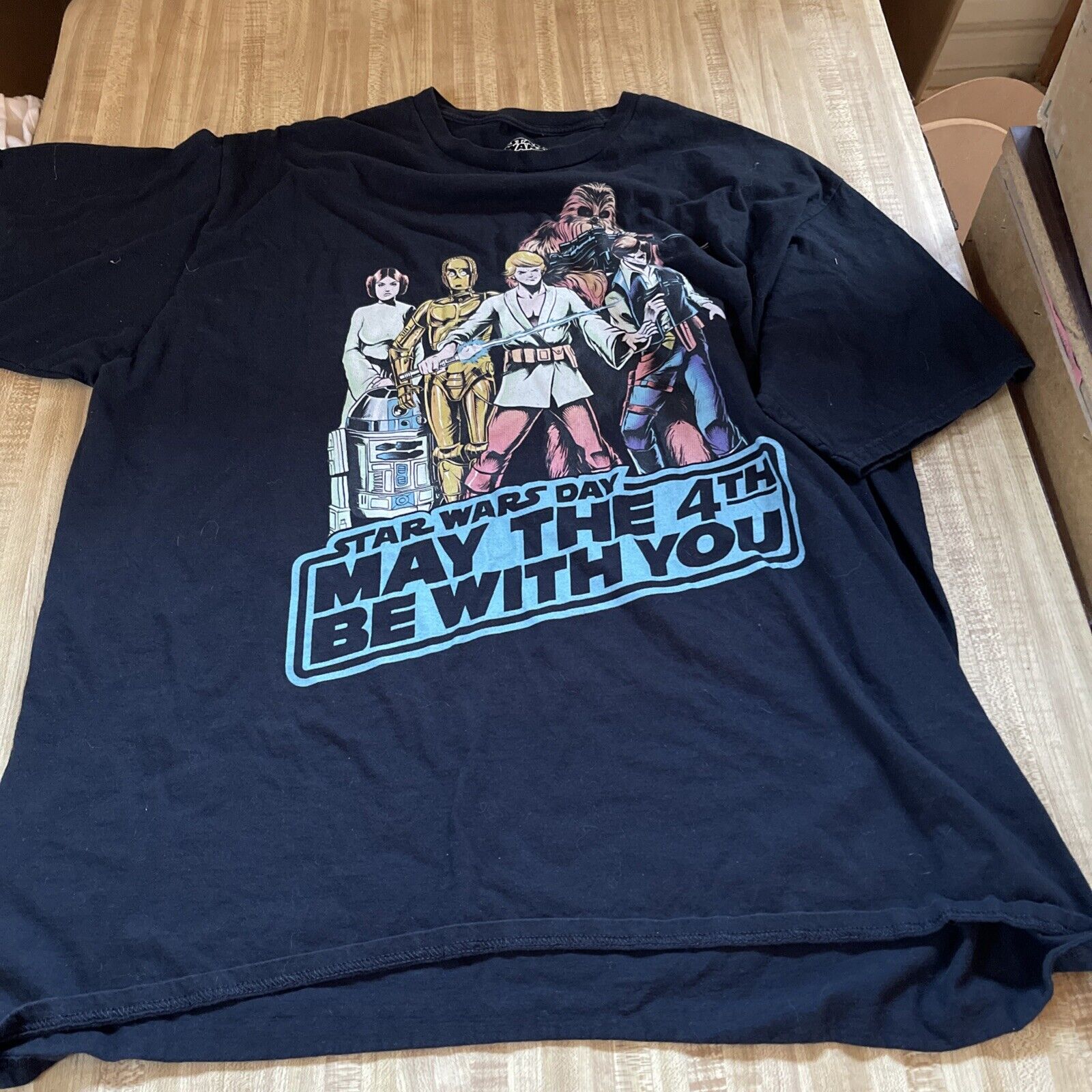 May the 4th Be With You shirt 2XL black Star Wars Day t-shirt featuring iconic characters graphic