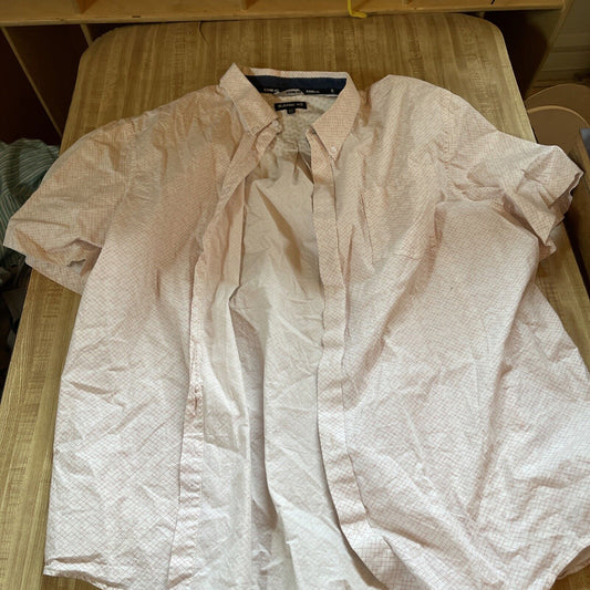 Rank 45 plus size button up shirt in light patterned fabric with short sleeves from 1118 Emporium