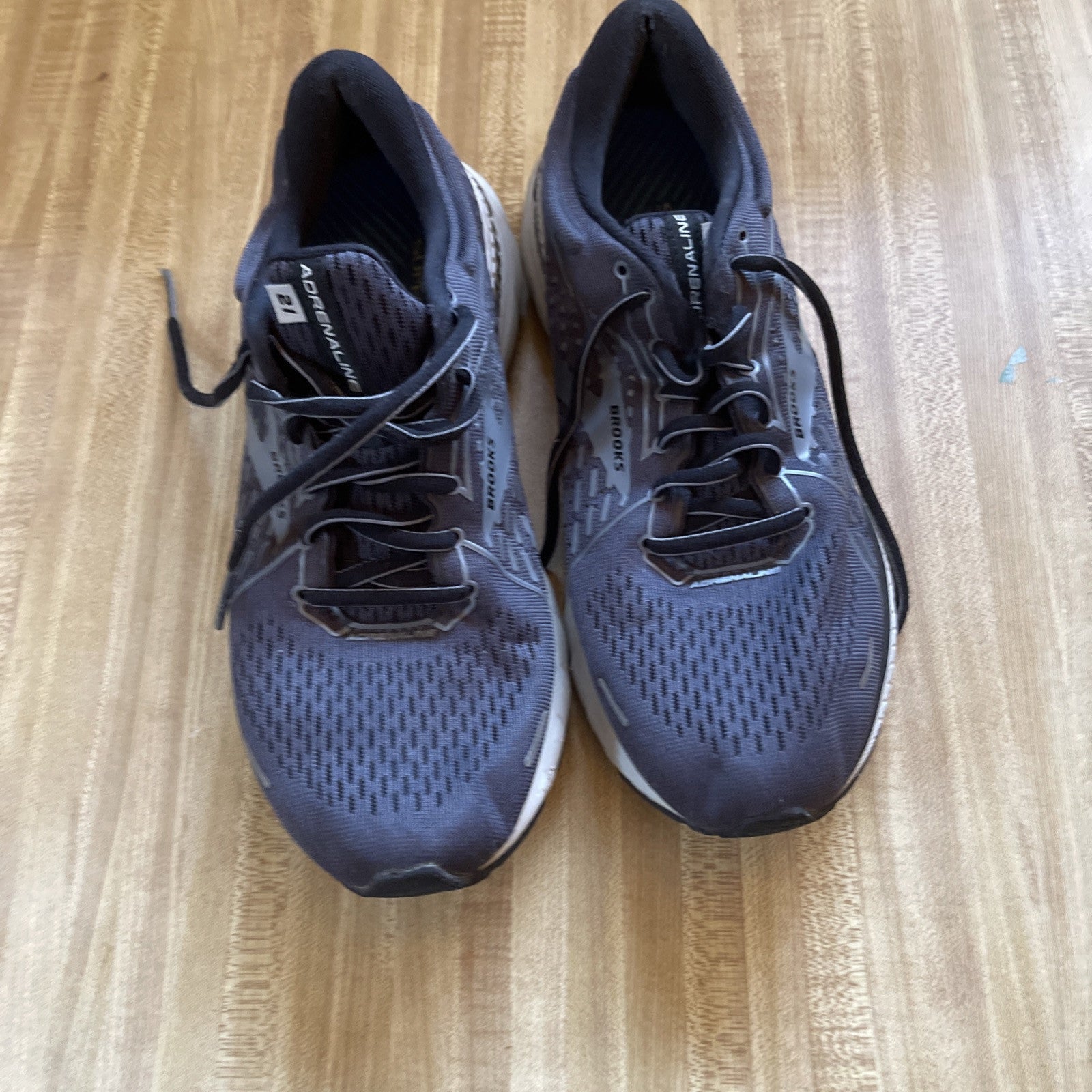 Brooks Adrenaline 21 8.5 EE